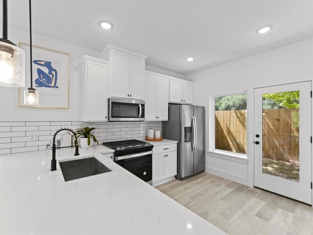 1448 Dewalt Street Property Photo 8
