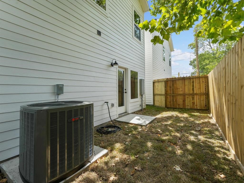 1448 Dewalt Street Property Photo 22