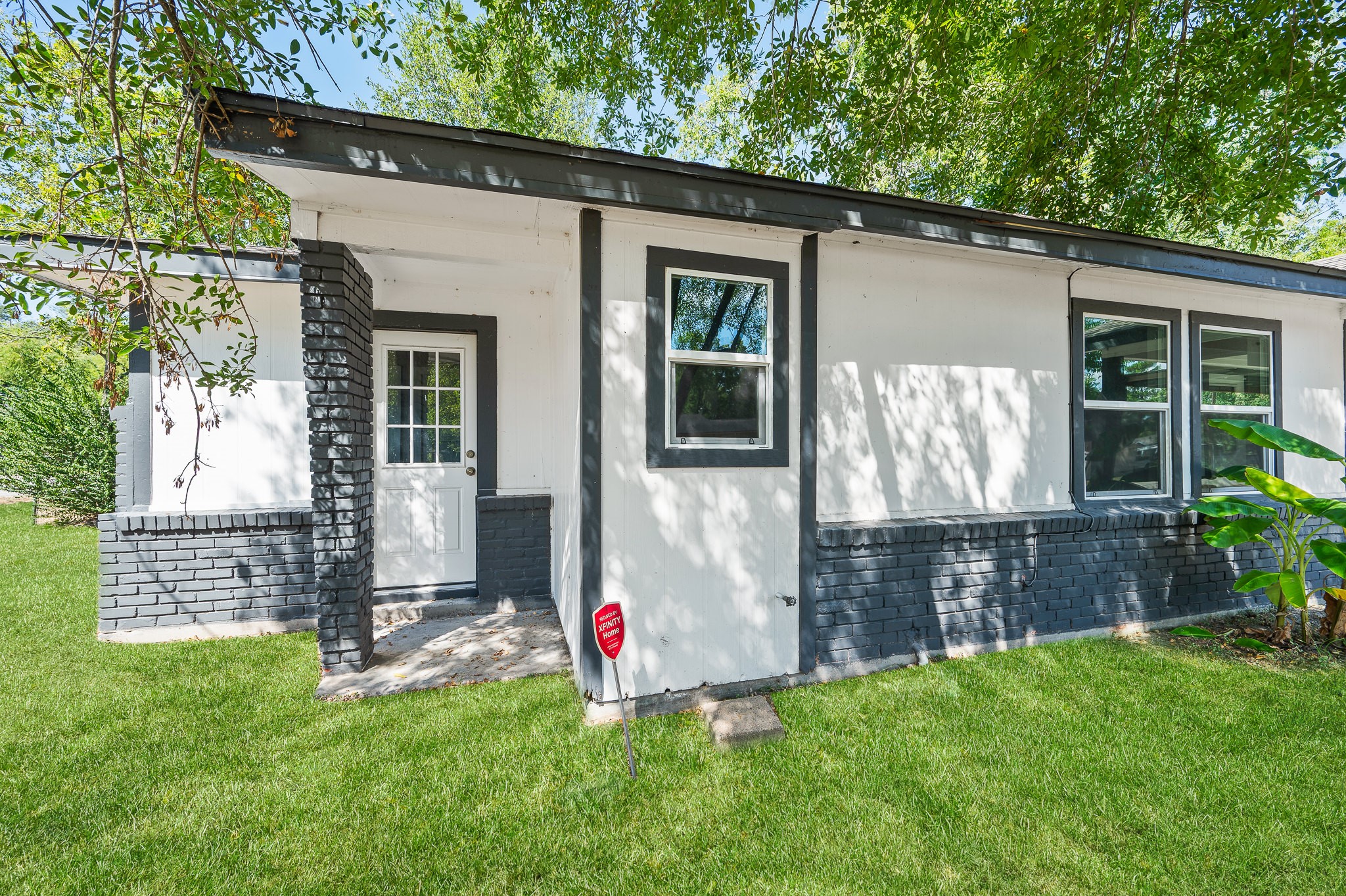 2222 Peppermill Road Property Photo 7