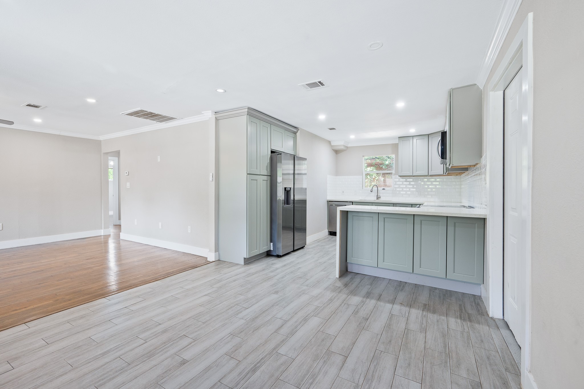 2222 Peppermill Road Property Photo 11