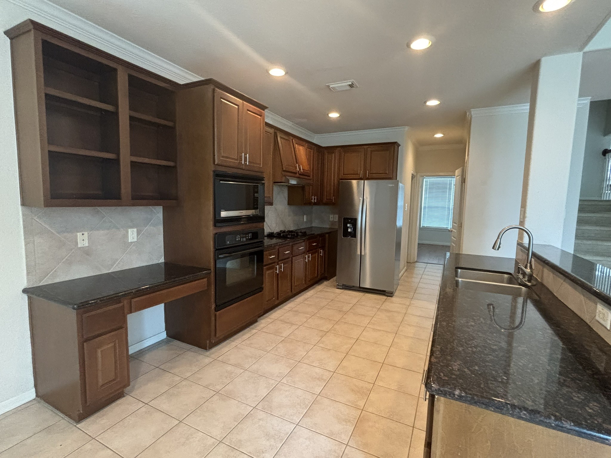 19538 Piney Lake Drive Property Photo 8