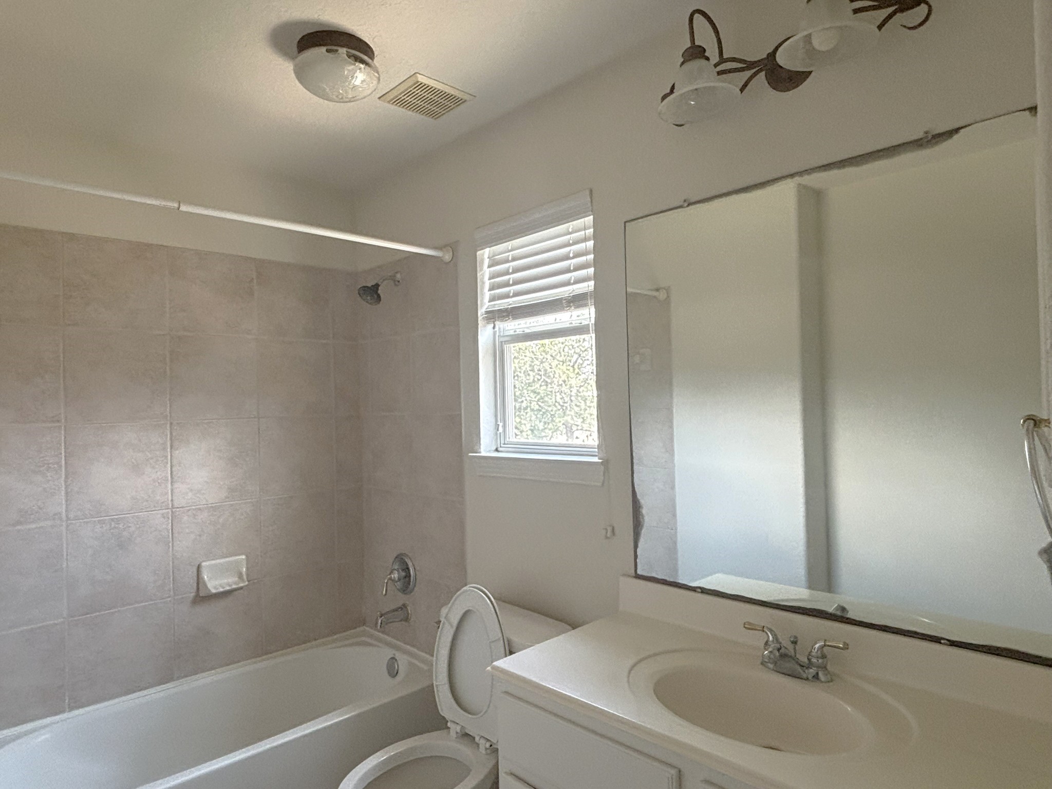 19538 Piney Lake Drive Property Photo 28