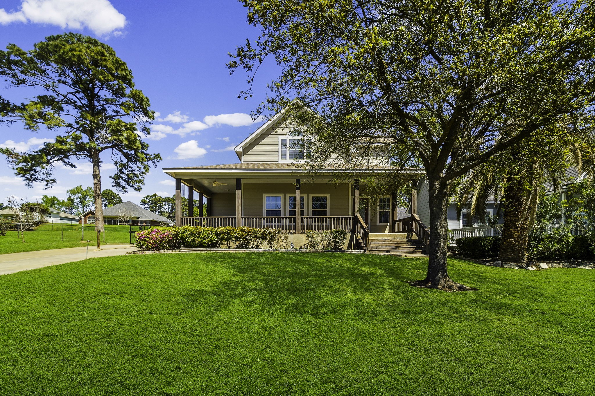 361 Bridgelanding Property Photo 1