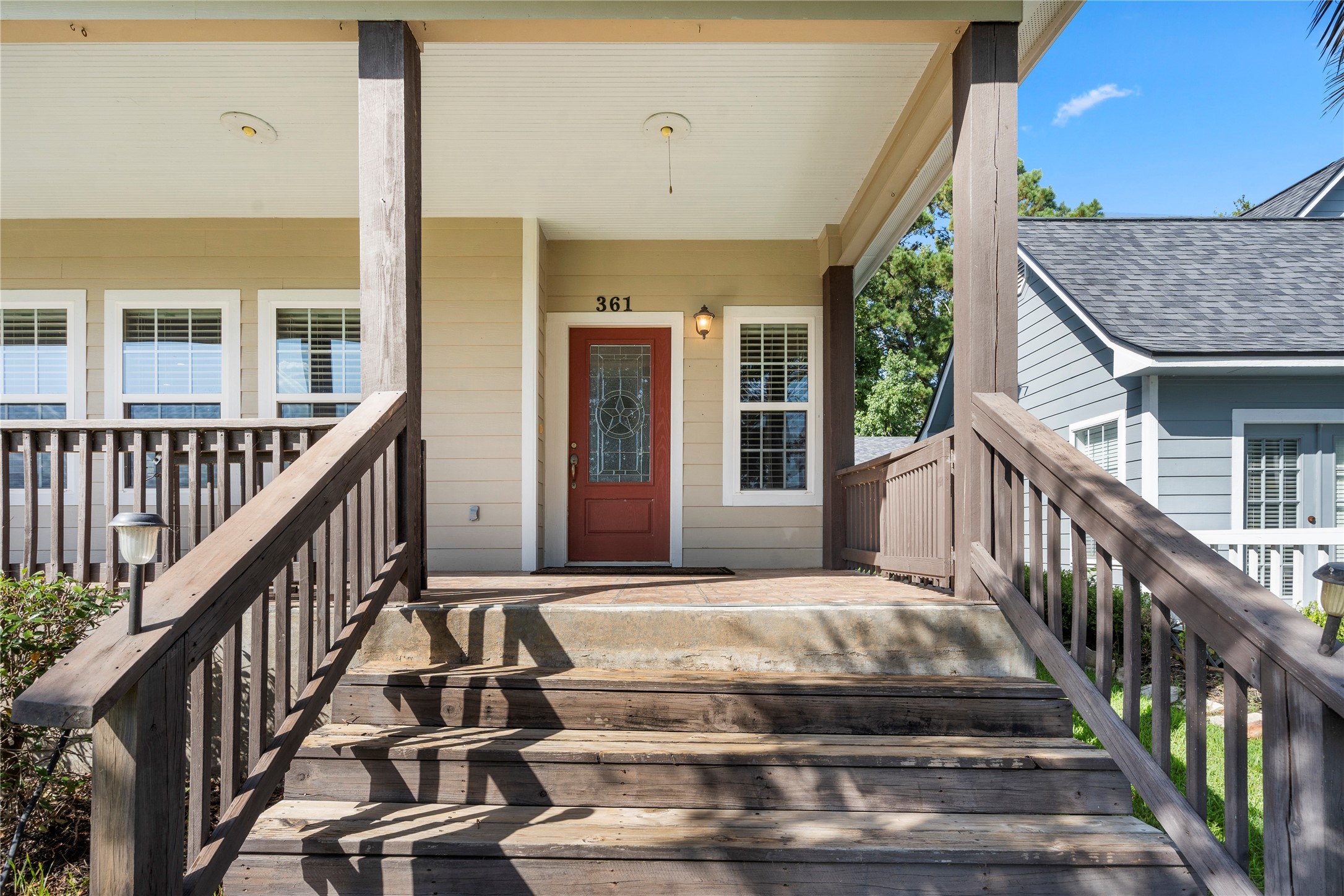 361 Bridgelanding Property Photo 2