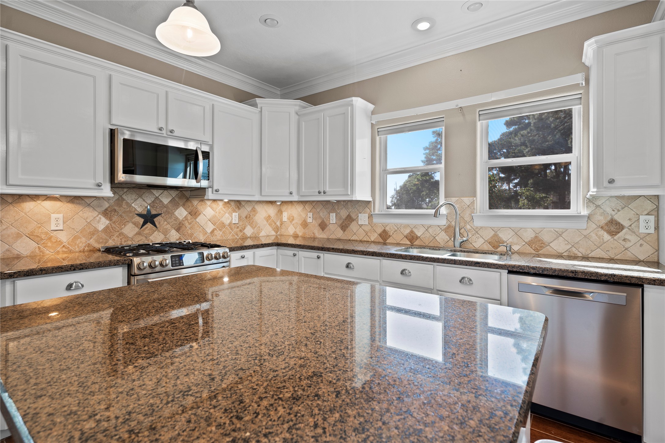 361 Bridgelanding Property Photo 10