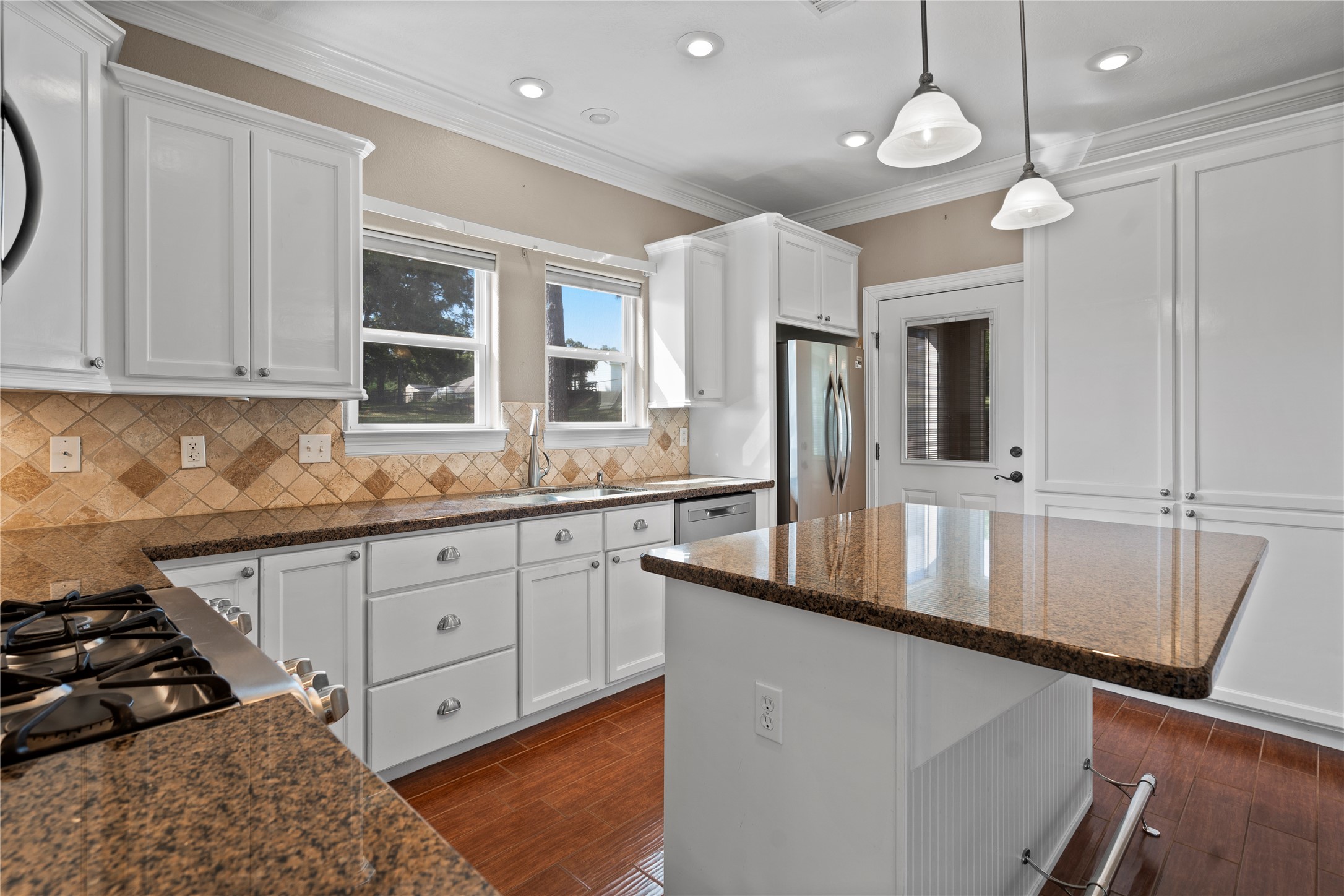 361 Bridgelanding Property Photo 11