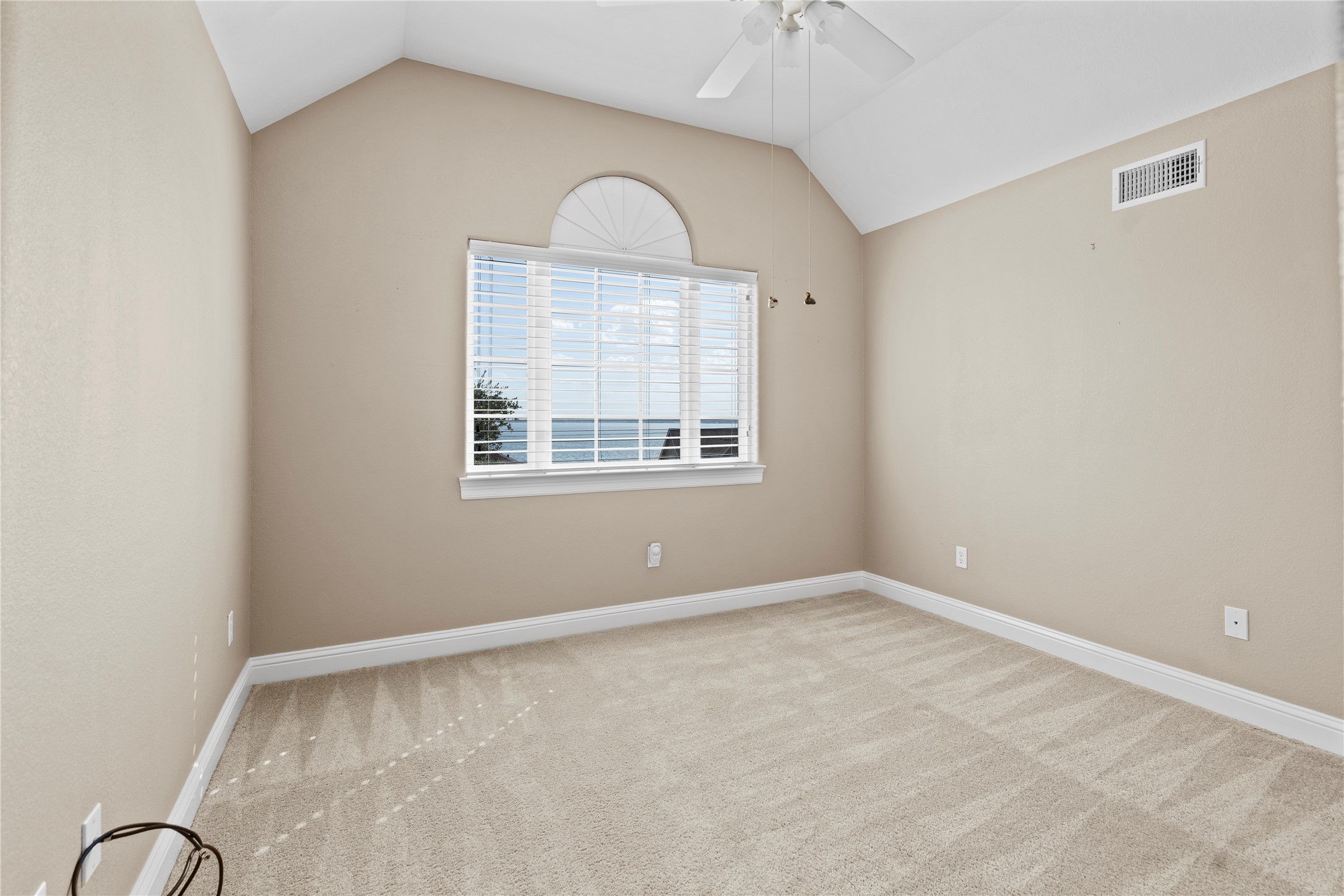 361 Bridgelanding Property Photo 21