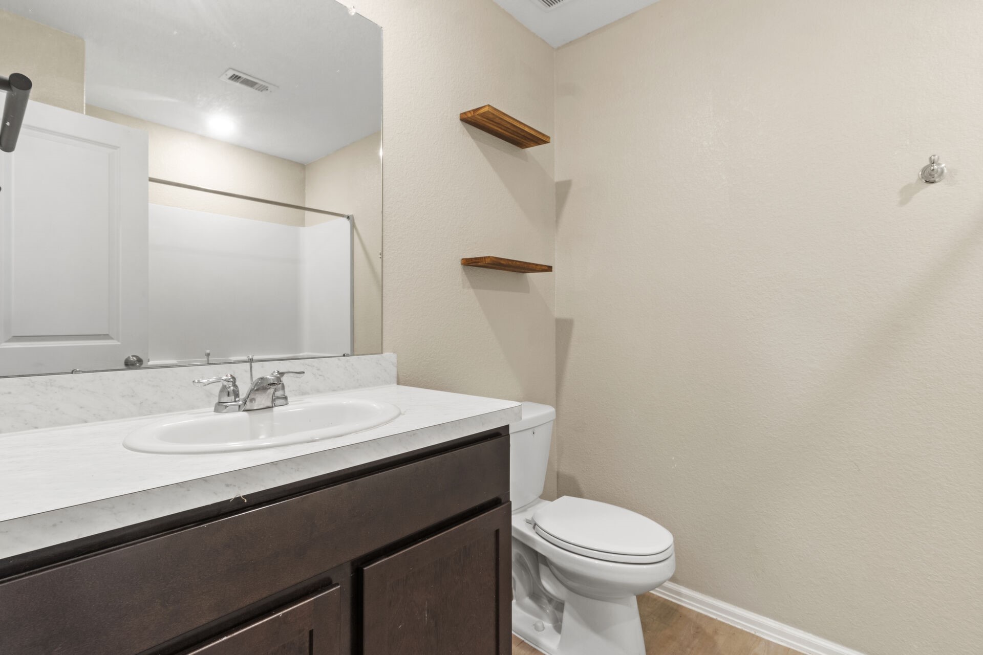 104 Austin Property Photo 11