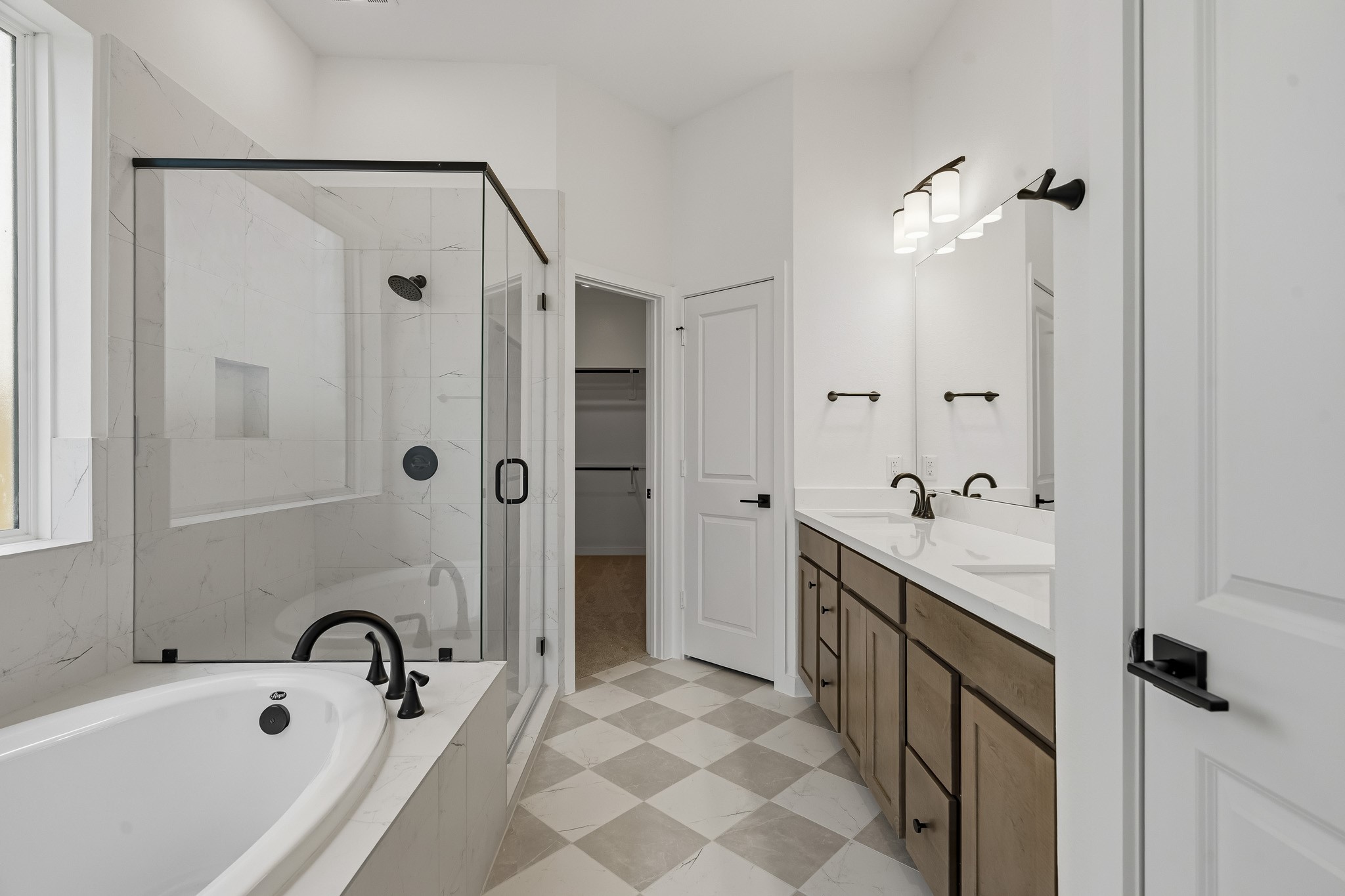 21514 Felders Orangetip Drive Property Photo 10