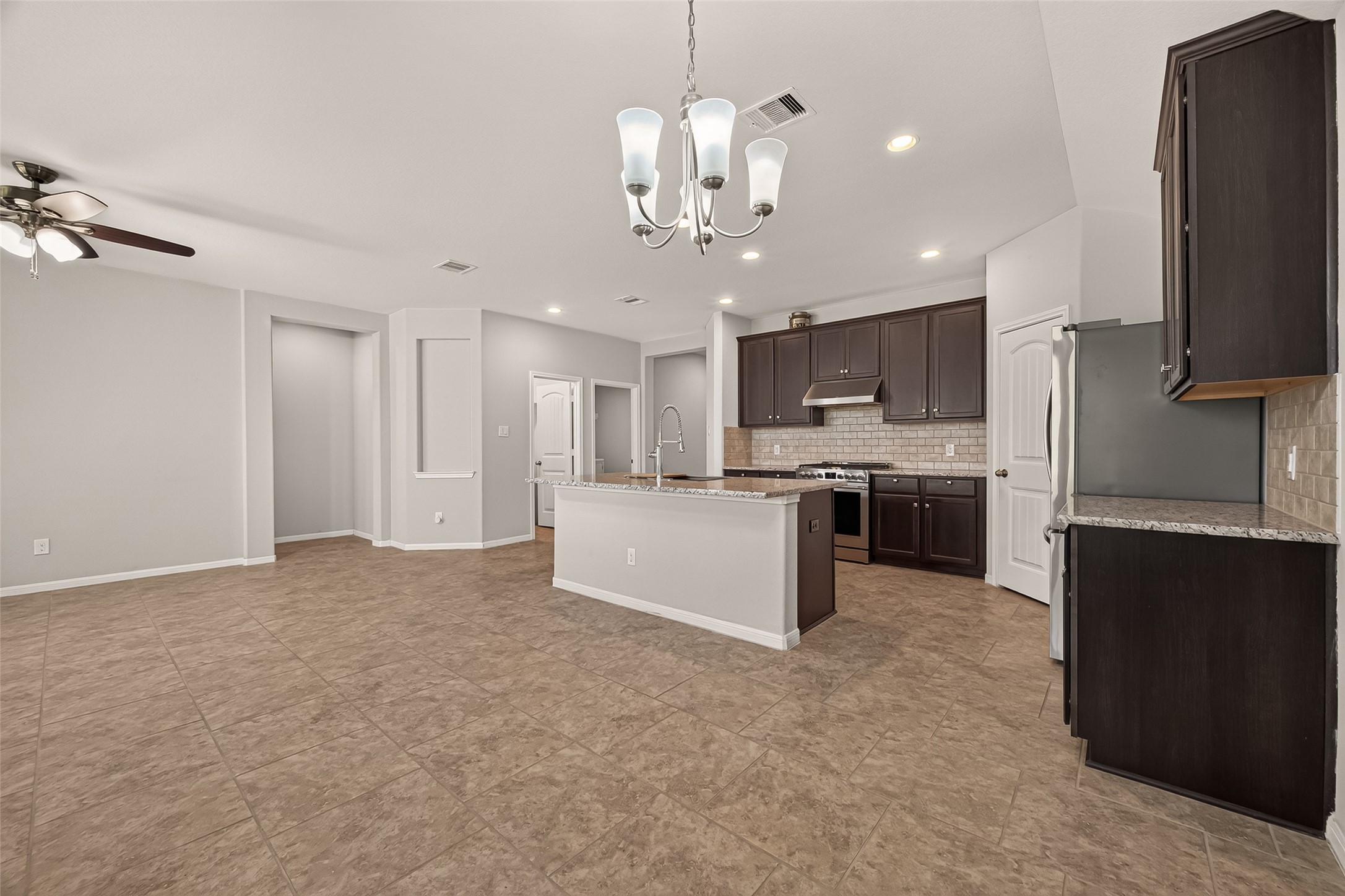 2822 Canadian Goose Lane Property Photo 14