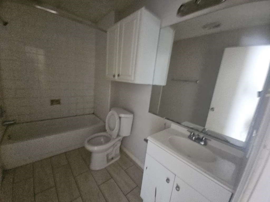 12226 Greensbrook Forest Drive Property Photo 7