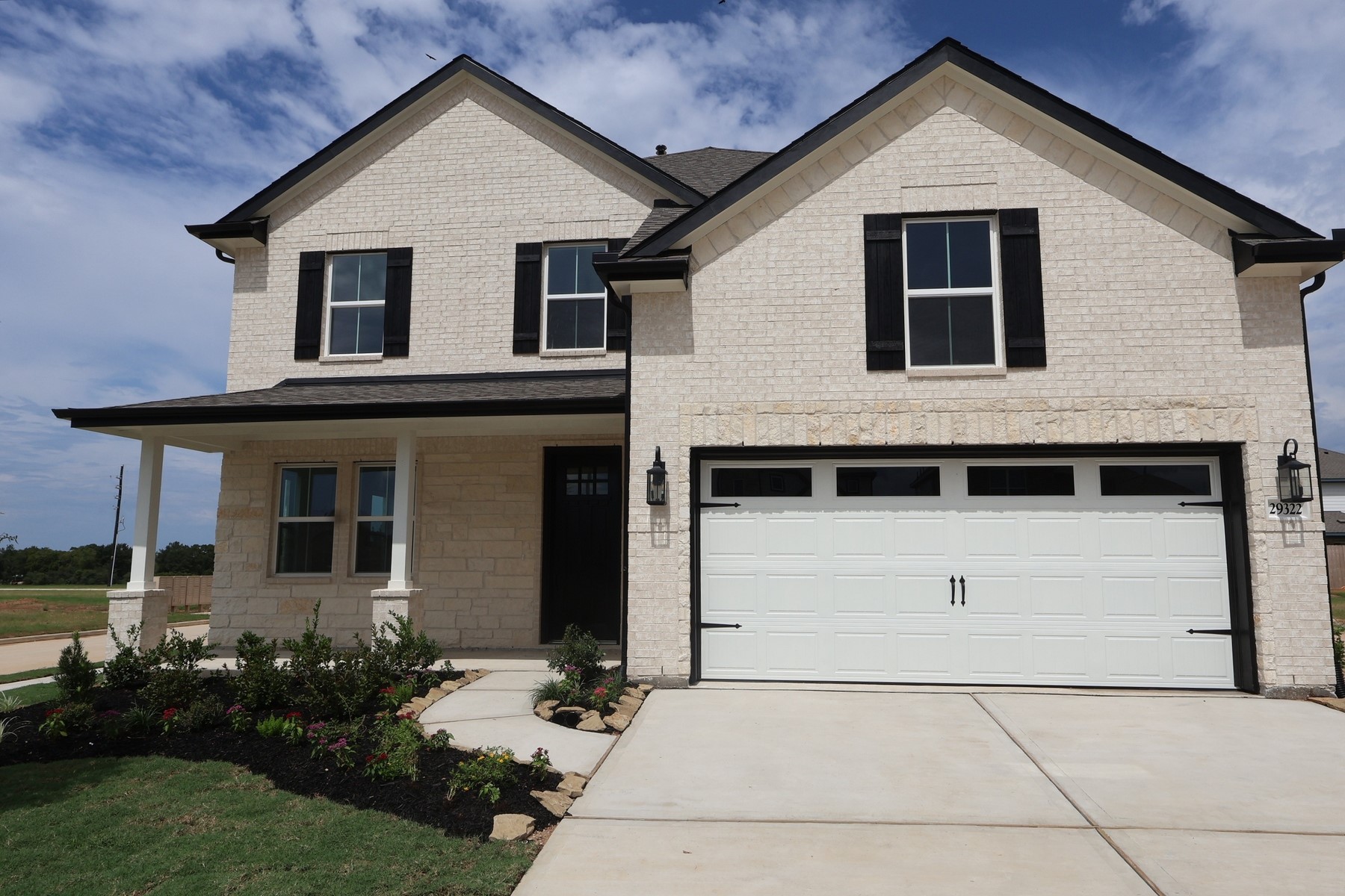 29322 Hillberry Oaks Court Property Photo 2