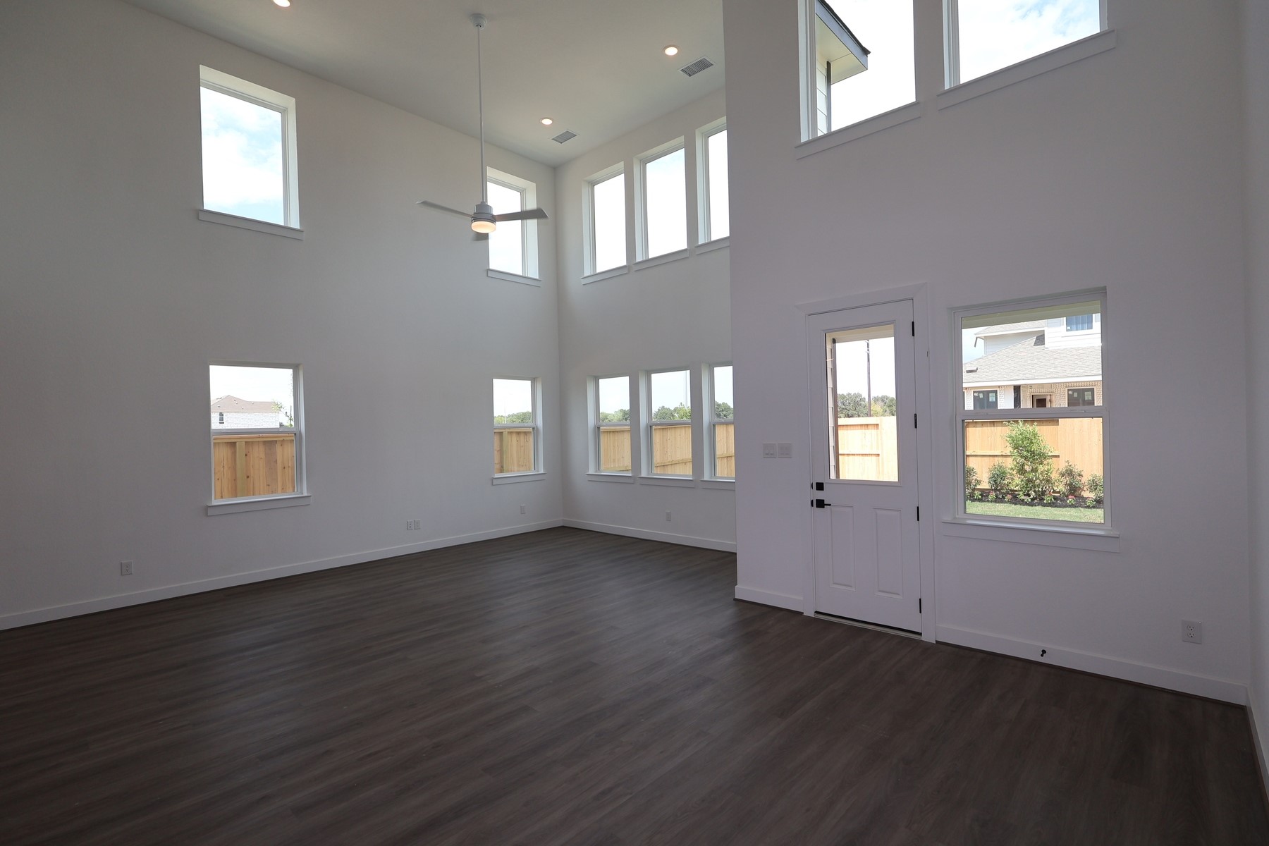 29322 Hillberry Oaks Court Property Photo 6