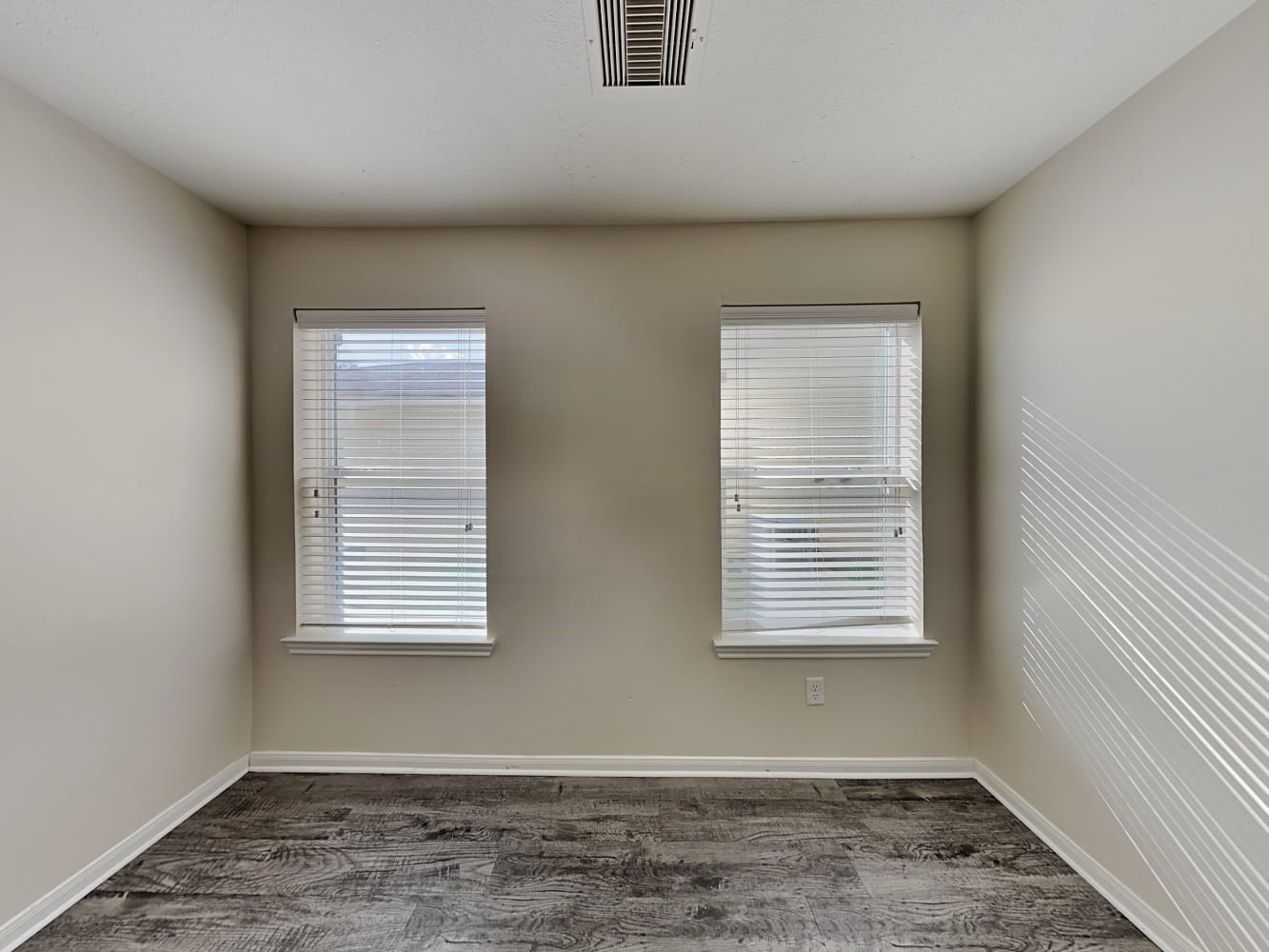 16418 Noble Meadow Lane Property Photo 4