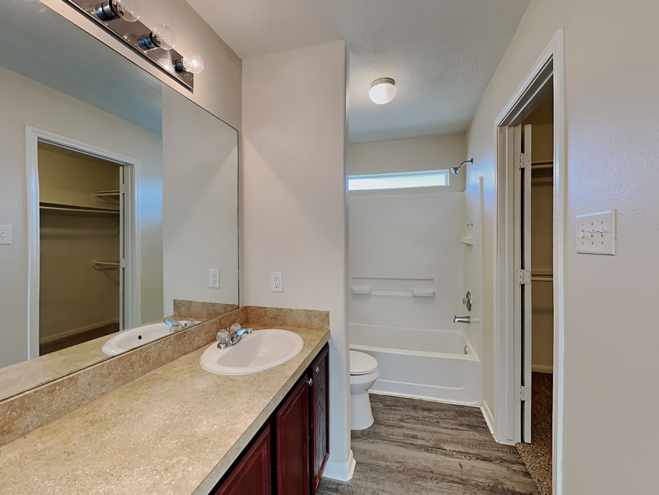 16418 Noble Meadow Lane Property Photo 12