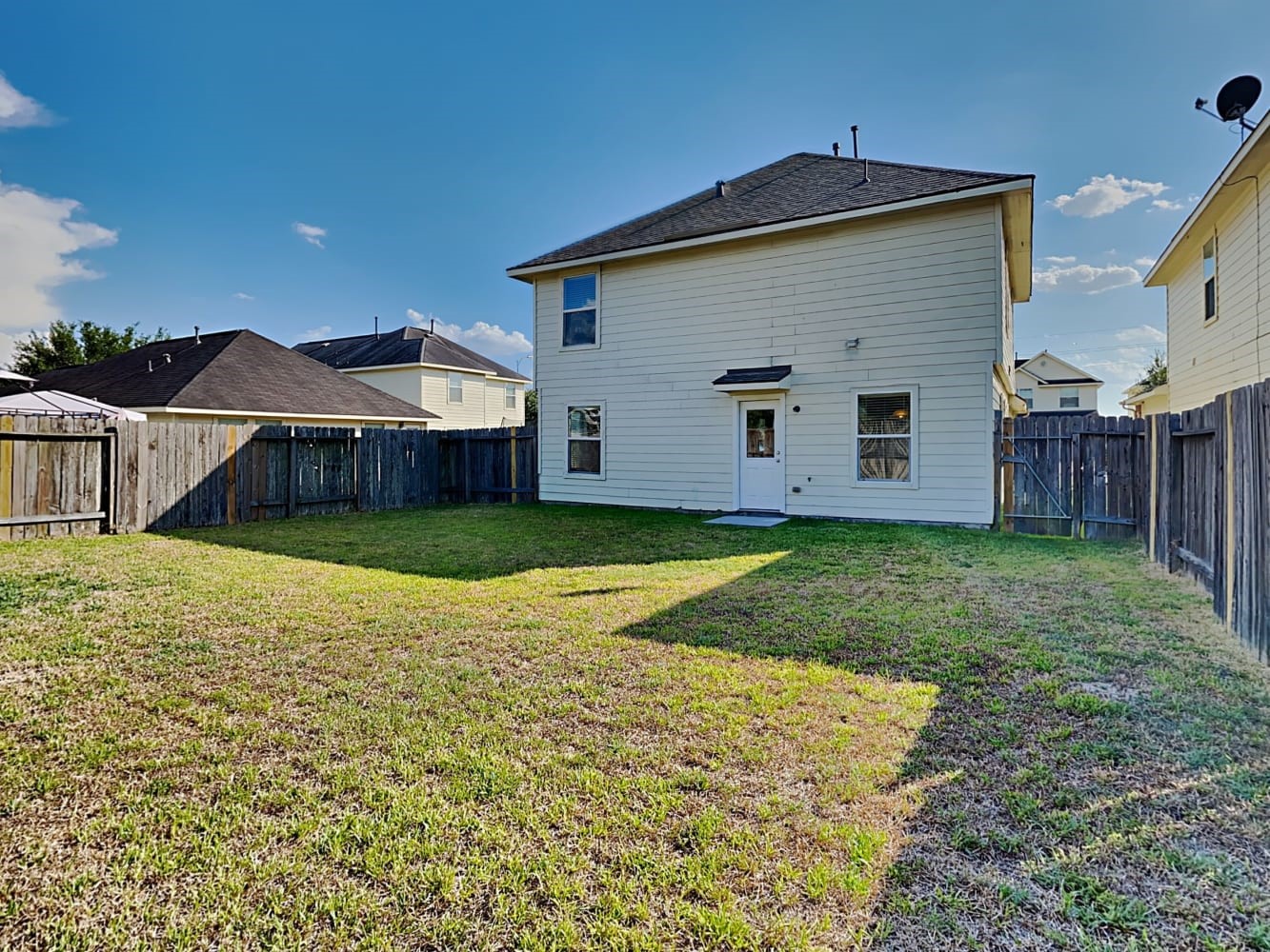 16418 Noble Meadow Lane Property Photo 15