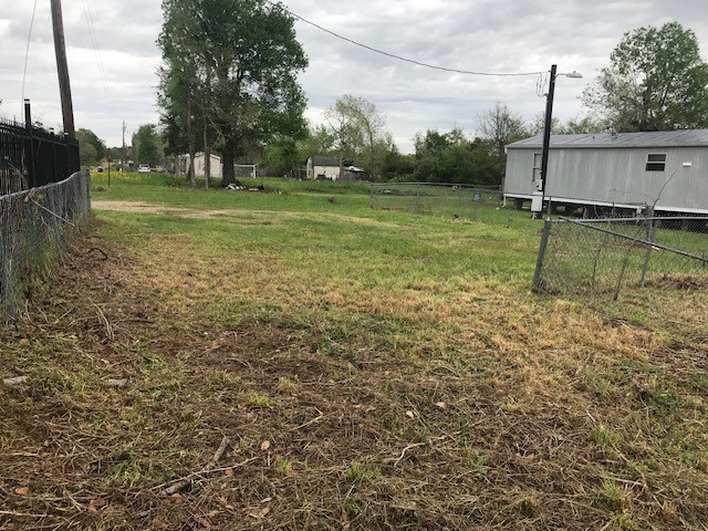 39081 West Drive Property Photo 18