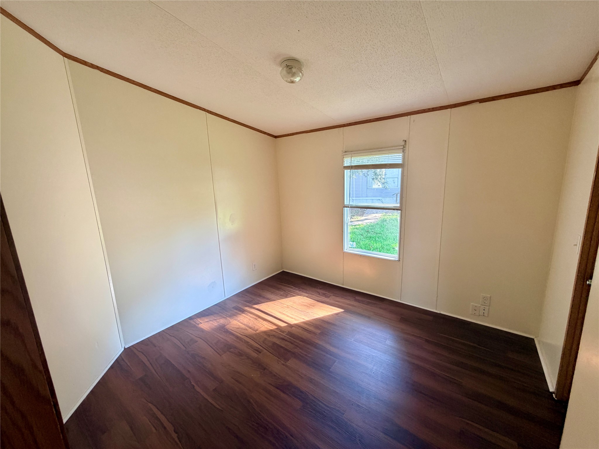 810 Mercedes Benz Court Property Photo 20