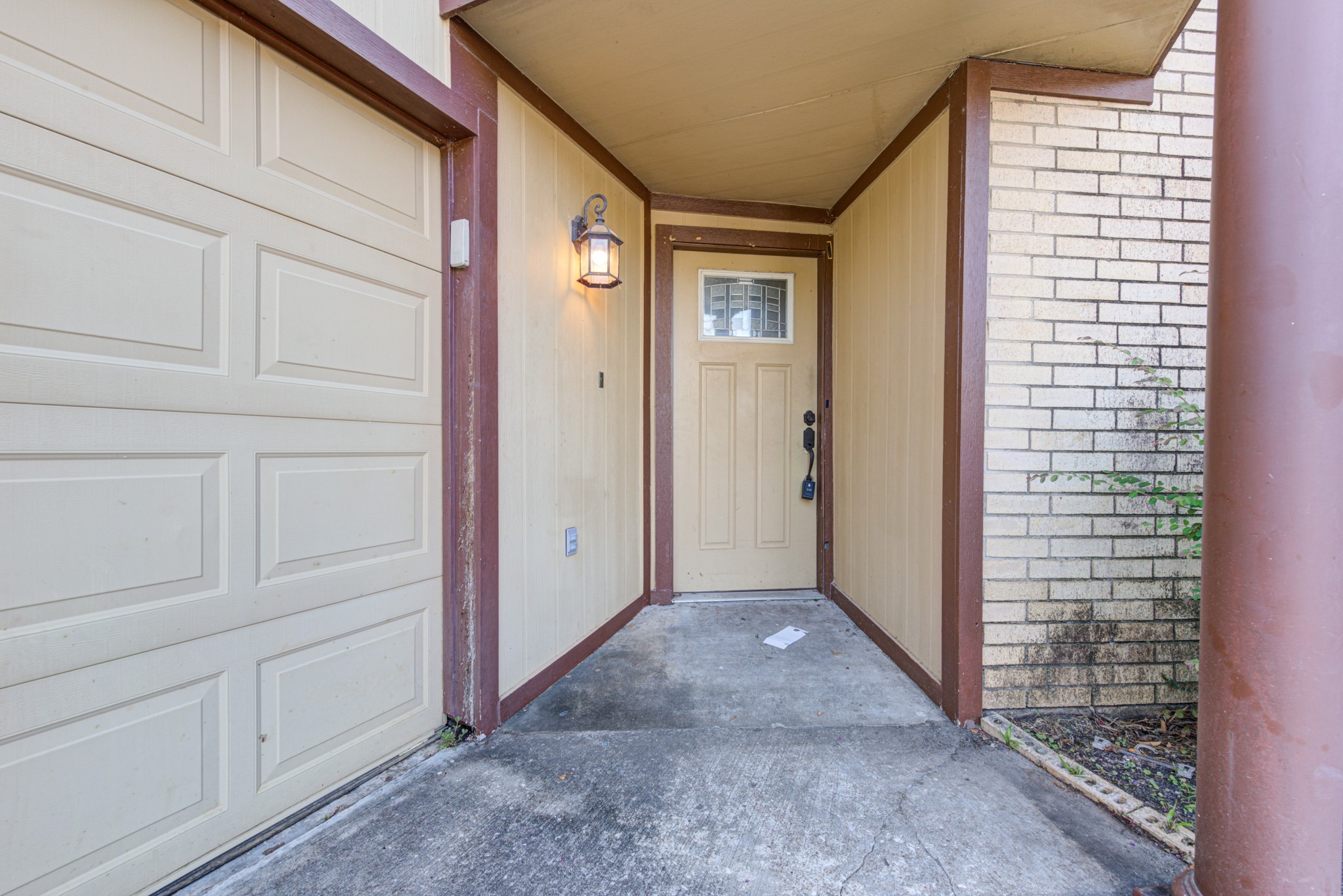 10822 Kirktown Drive Property Photo 2