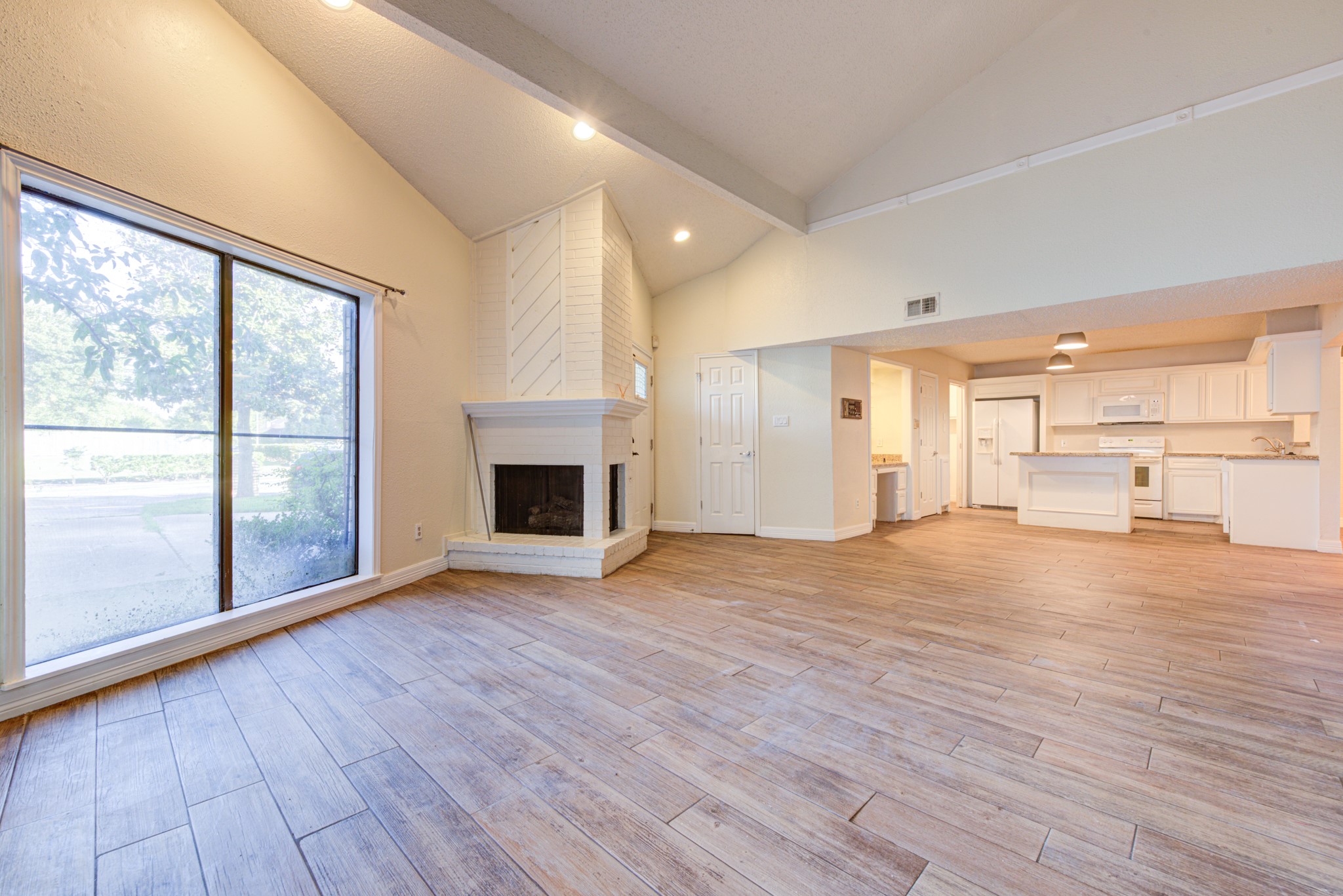 10822 Kirktown Drive Property Photo 4