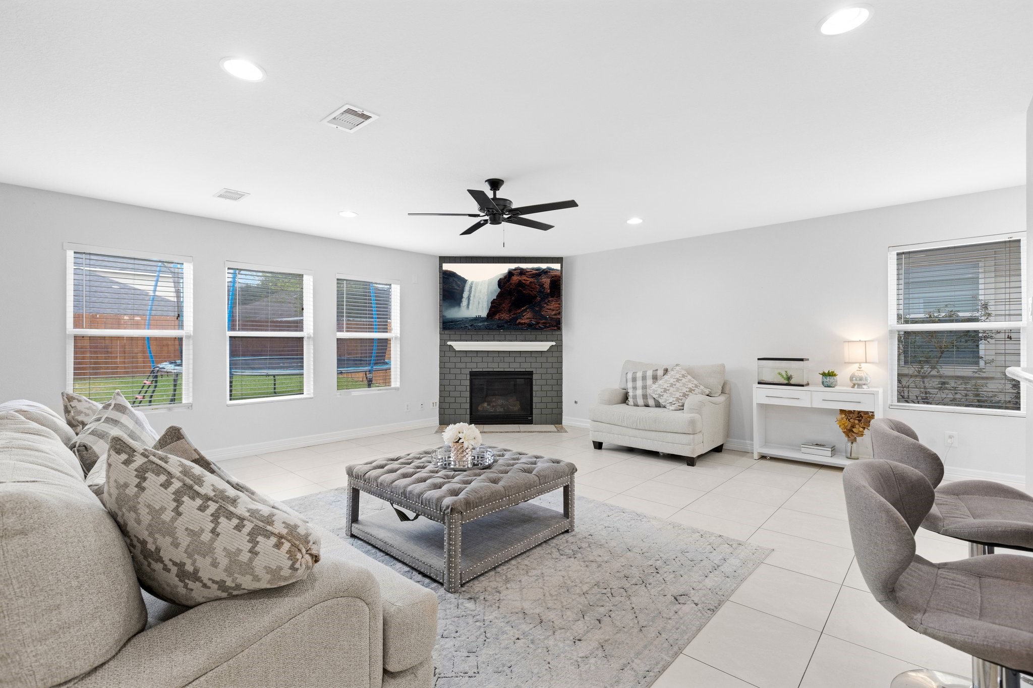 3507 Clipper Winds Way Property Photo 4