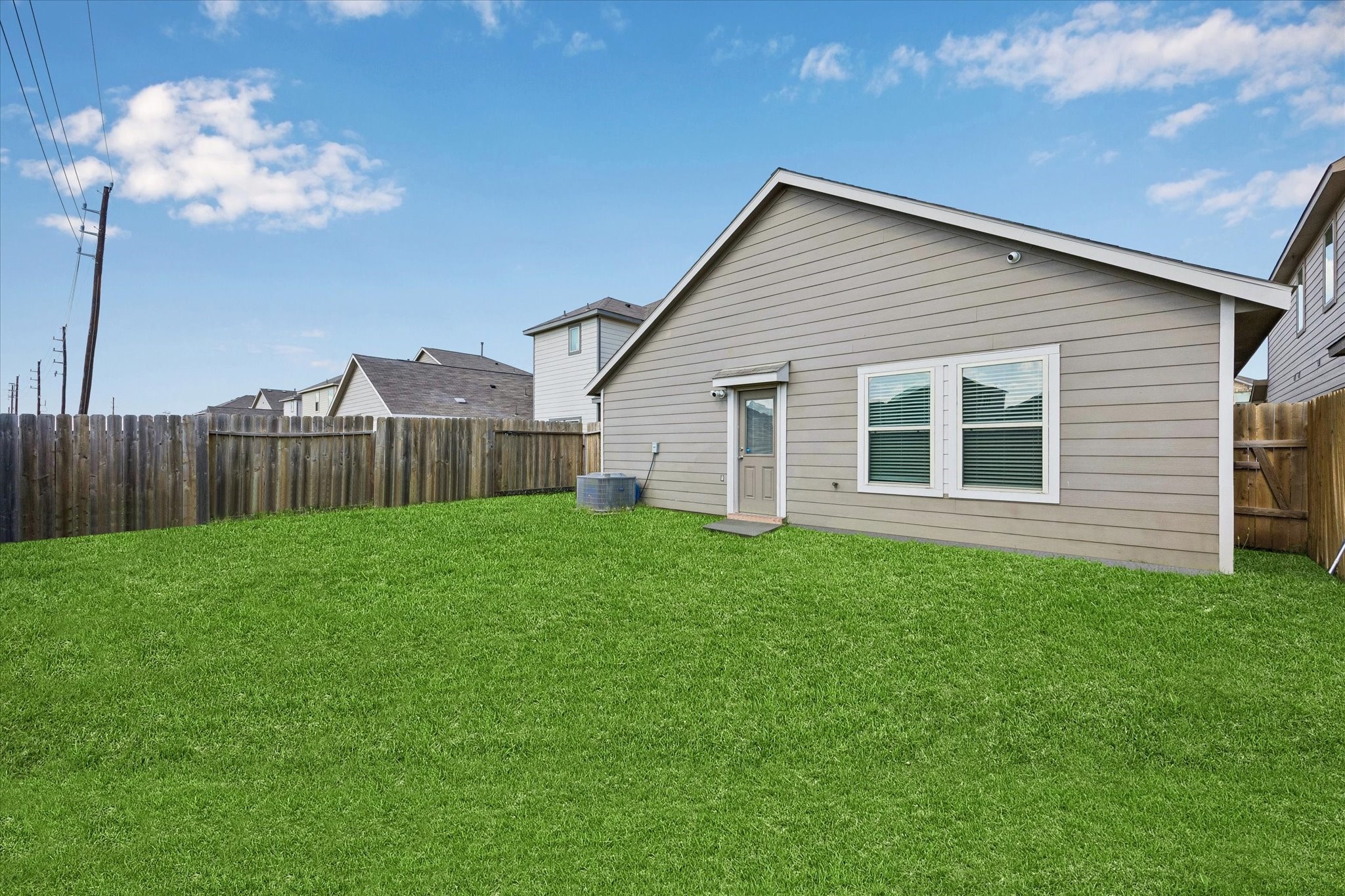 7931 Tuscan Cypress Drive Property Photo 14