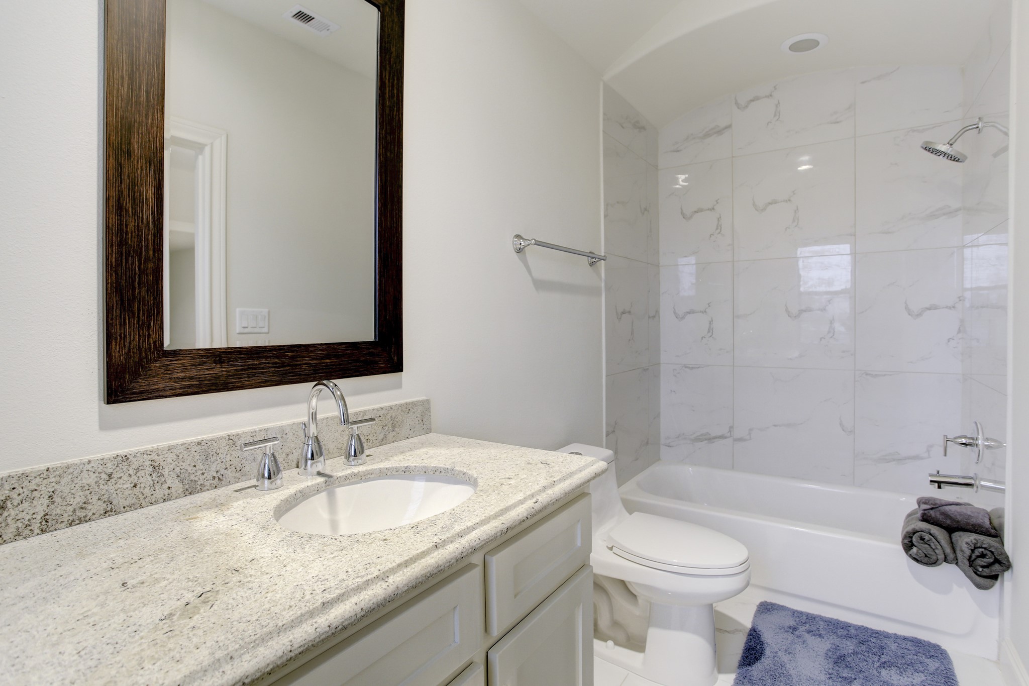 5506 Darling Street Property Photo 22