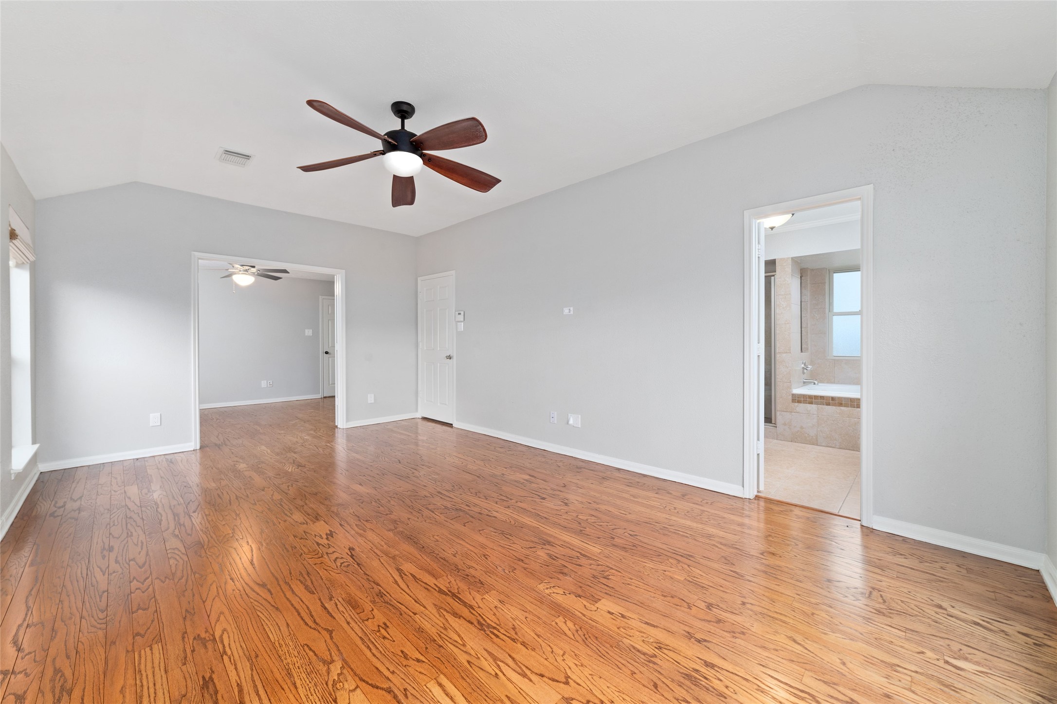 15803 Spruce River Court Property Photo 20