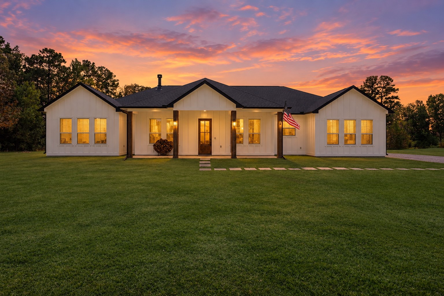 22694 Brook Forest Road Property Photo 2