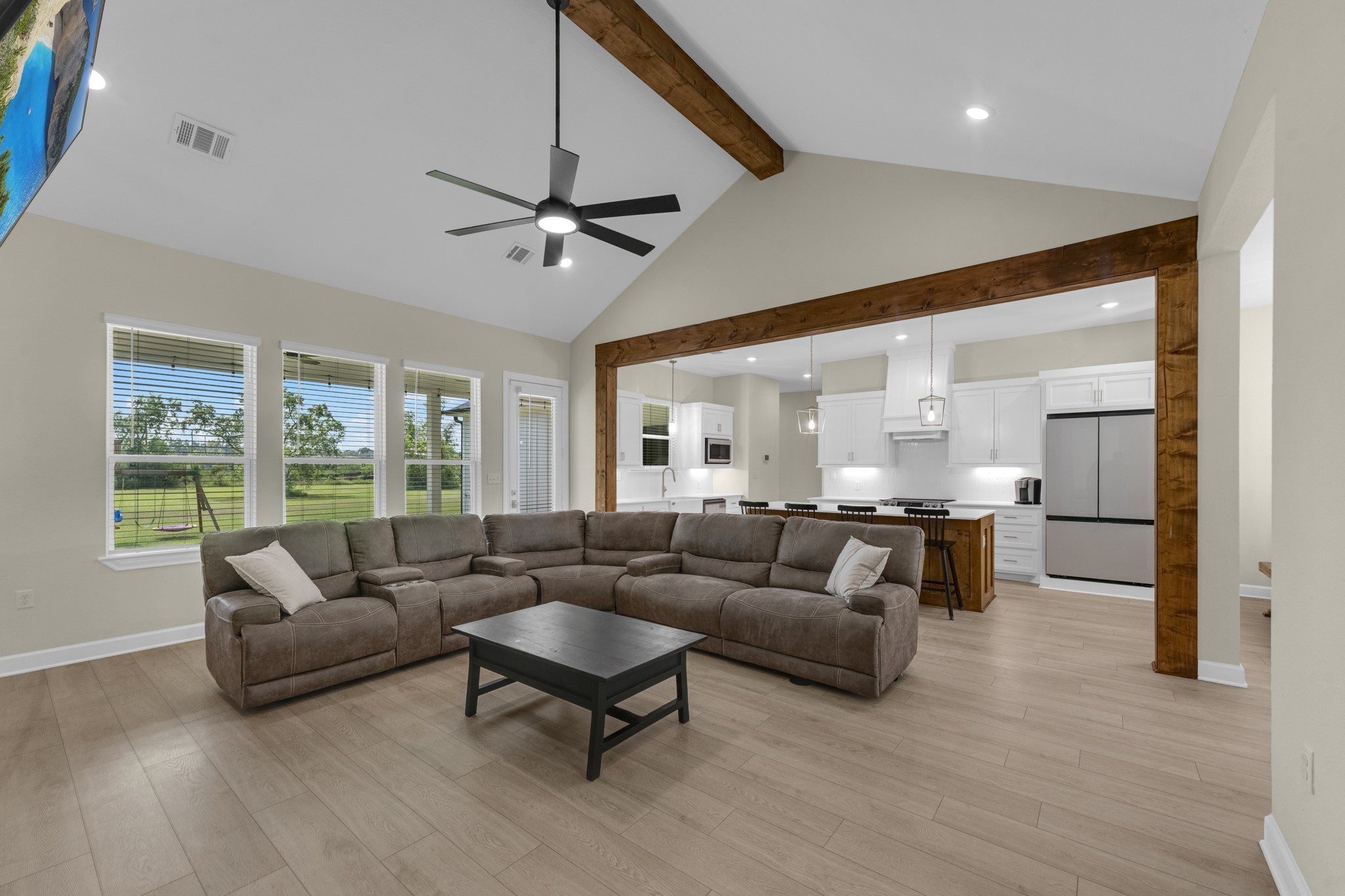 22694 Brook Forest Road Property Photo 11