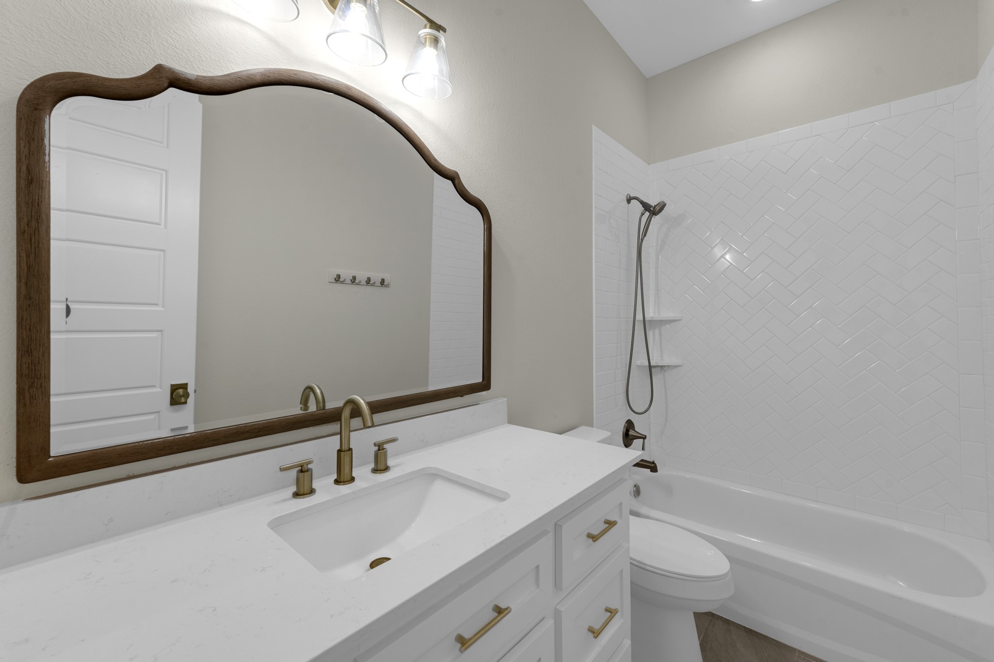 22694 Brook Forest Road Property Photo 30