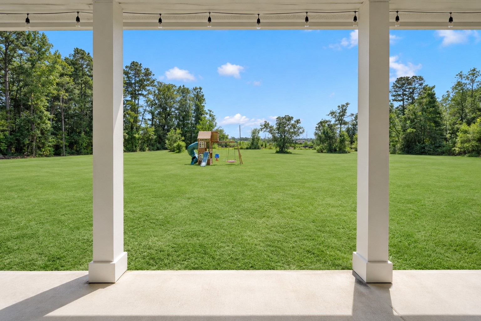 22694 Brook Forest Road Property Photo 40