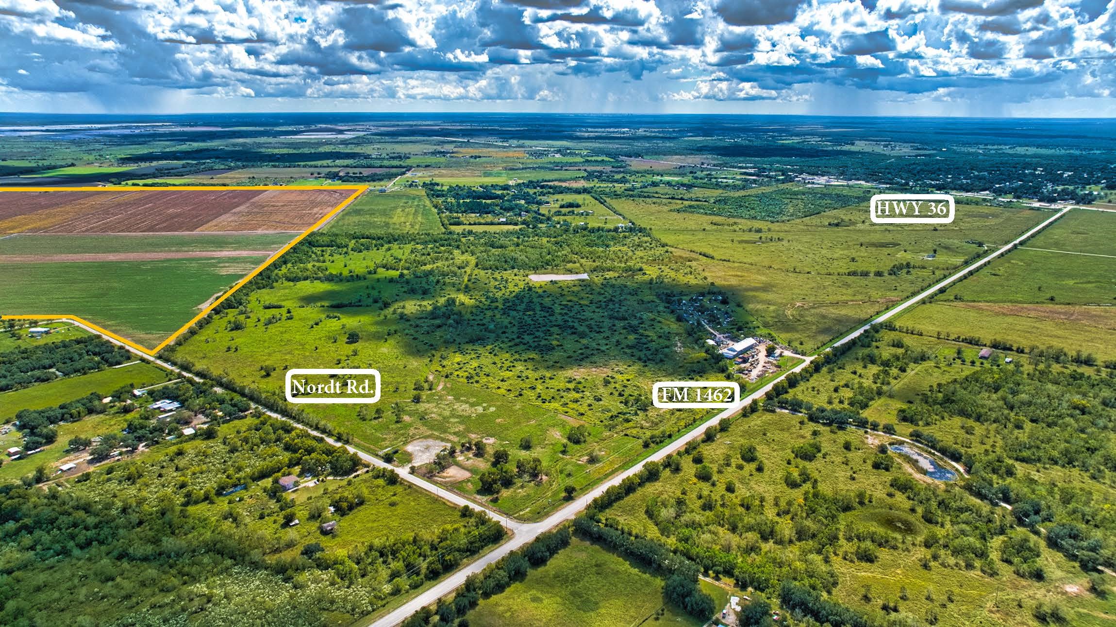 2015 County Road 15 Property Photo 6
