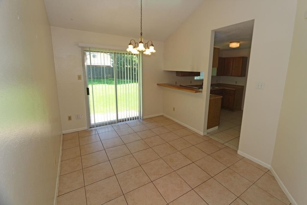 7815 Eastern Bluebird Drive Property Photo 4