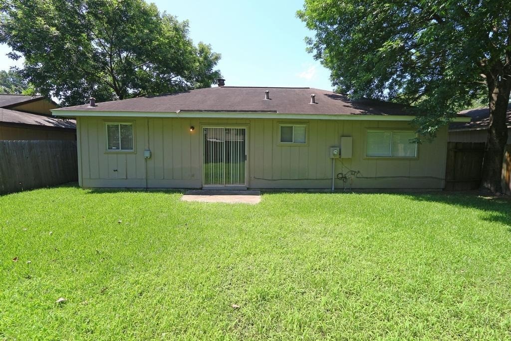7815 Eastern Bluebird Drive Property Photo 11
