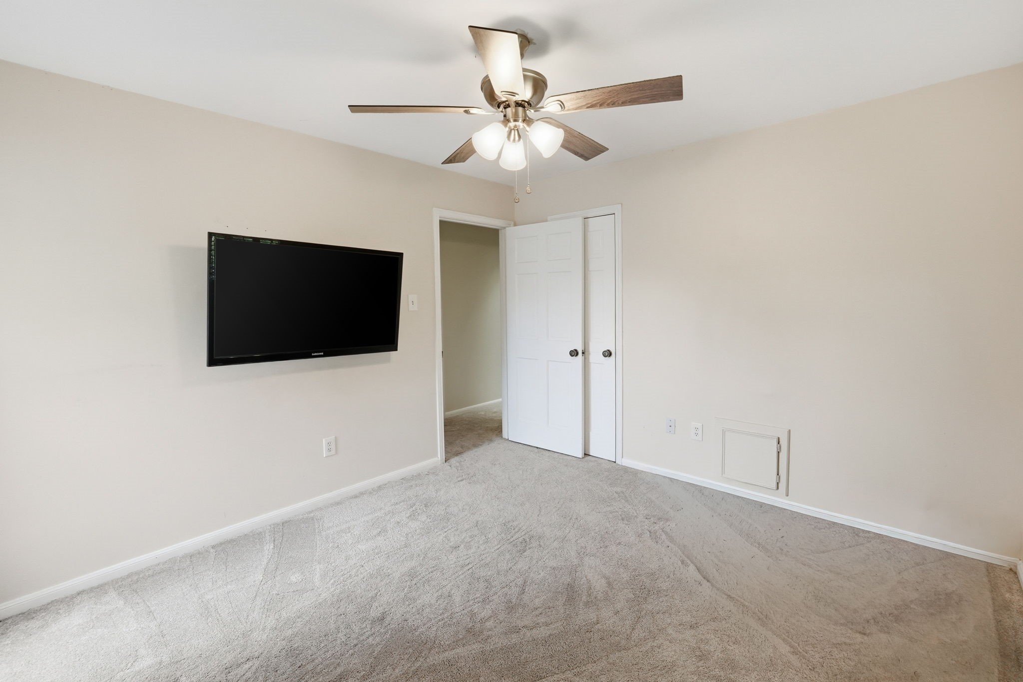 3122 La Quinta Drive Property Photo 40