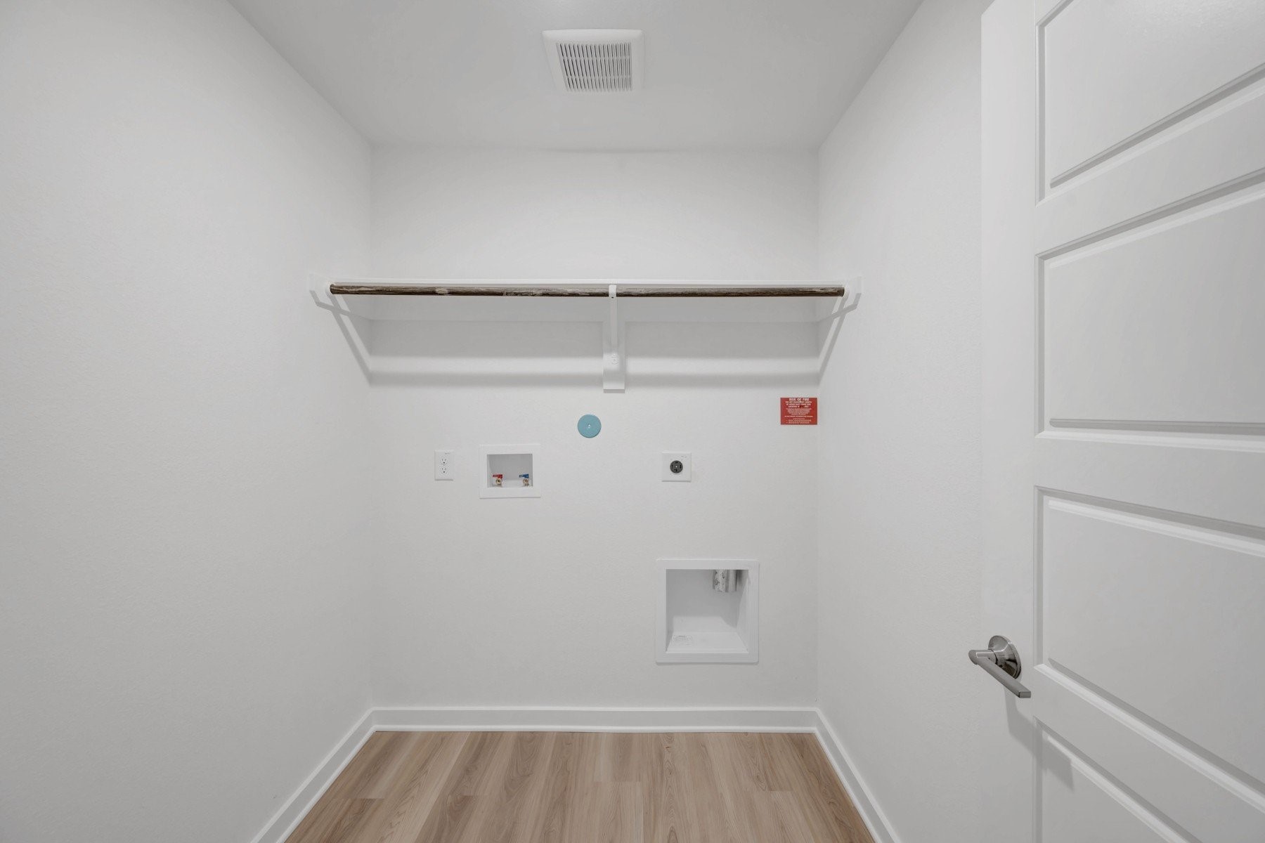 1070 Garnet Star Drive Property Photo 7