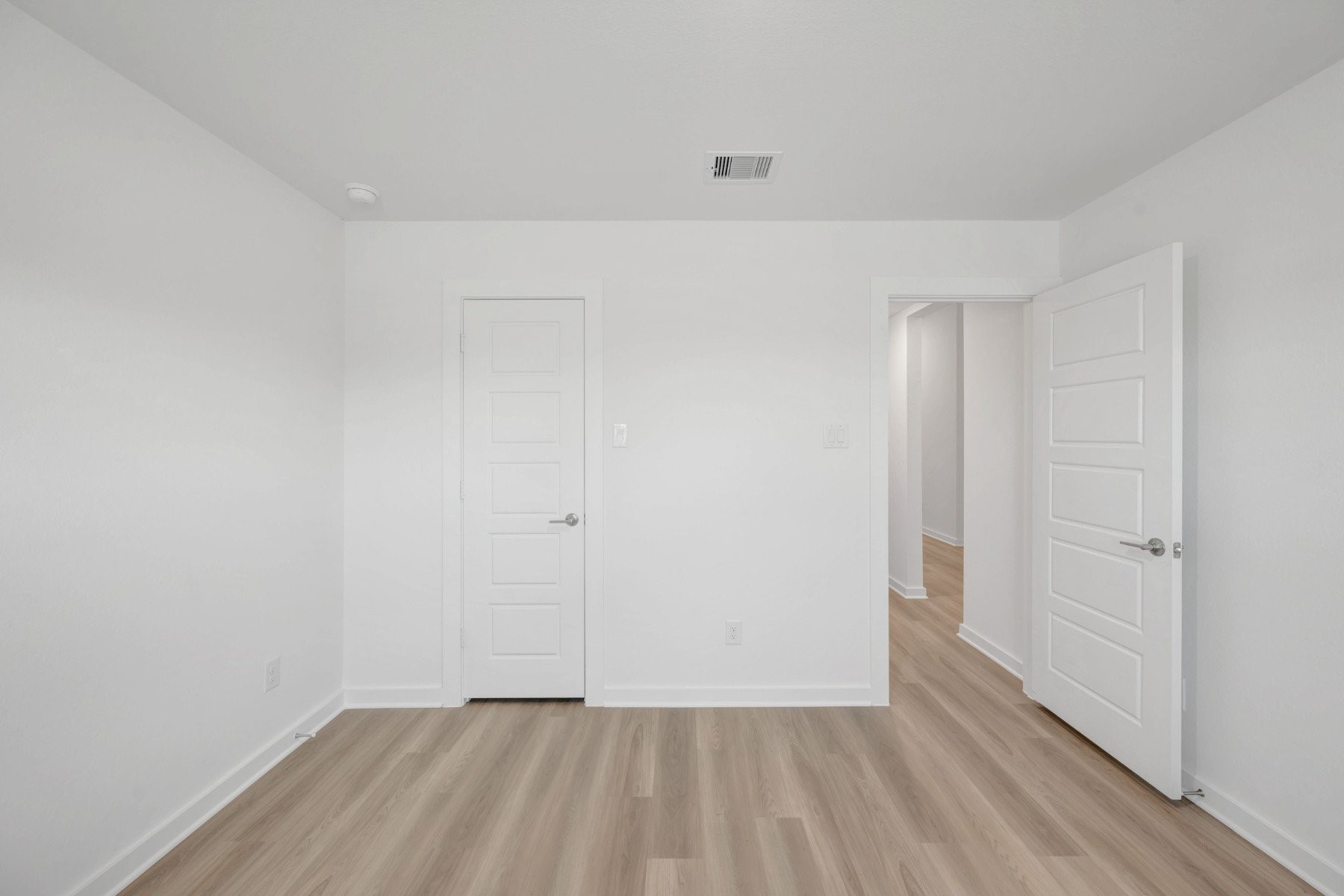 1070 Garnet Star Drive Property Photo 15