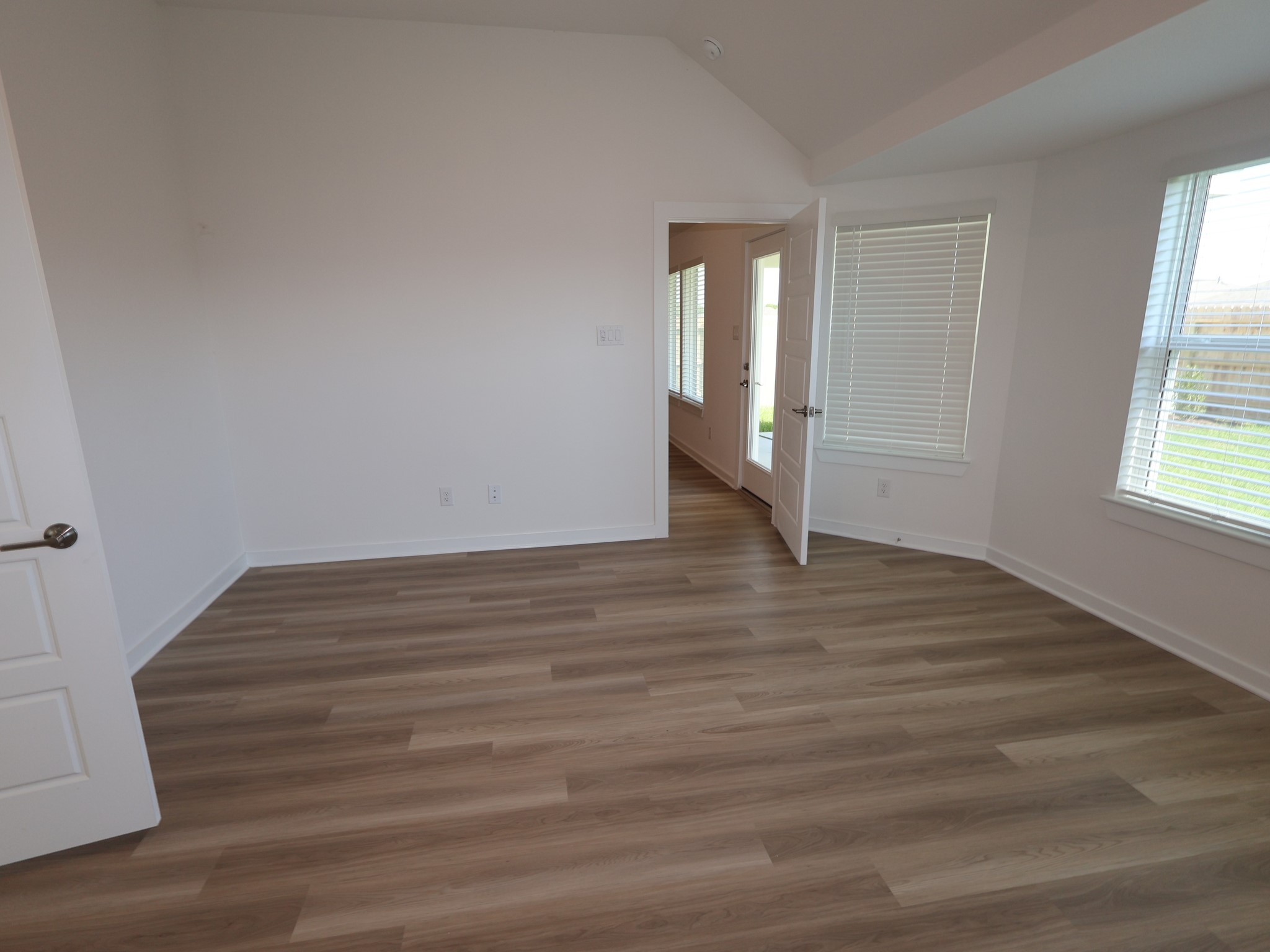 1070 Garnet Star Drive Property Photo 16