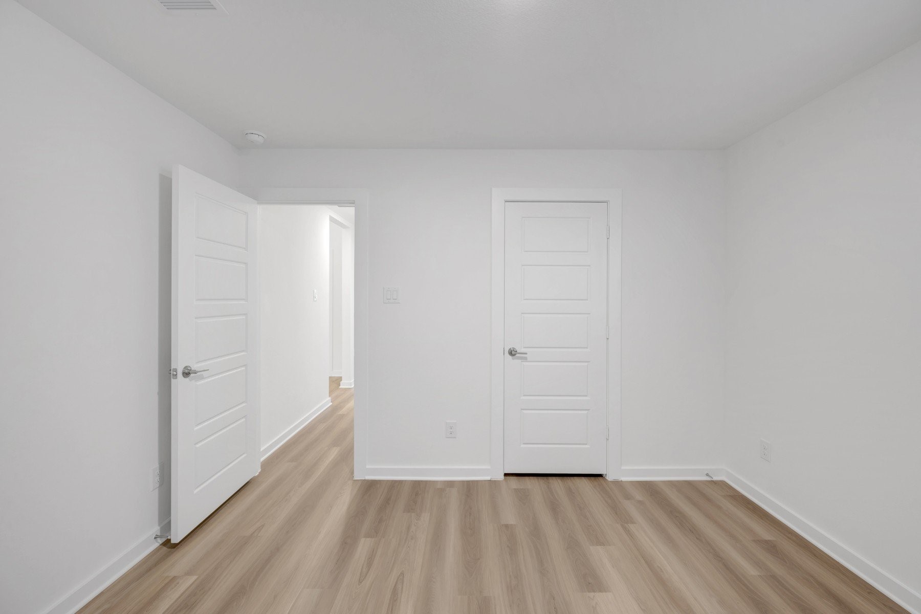 1070 Garnet Star Drive Property Photo 17