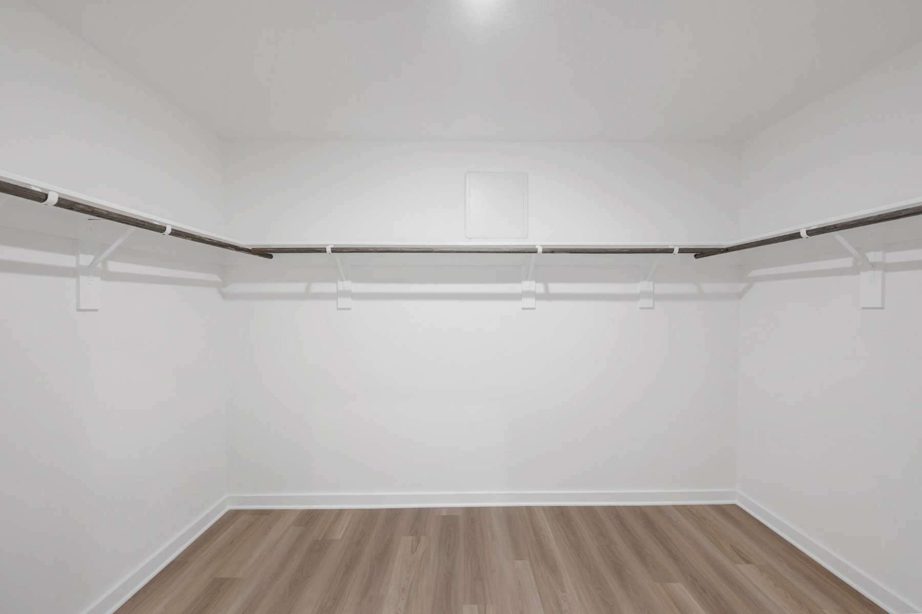 1070 Garnet Star Drive Property Photo 18