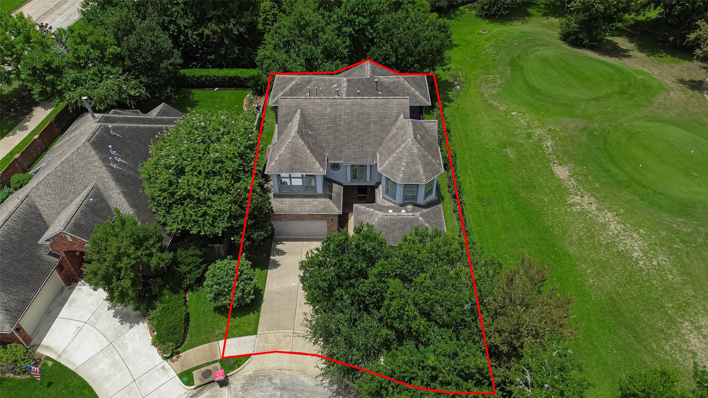 8602 Two Sisters Court Property Photo 4
