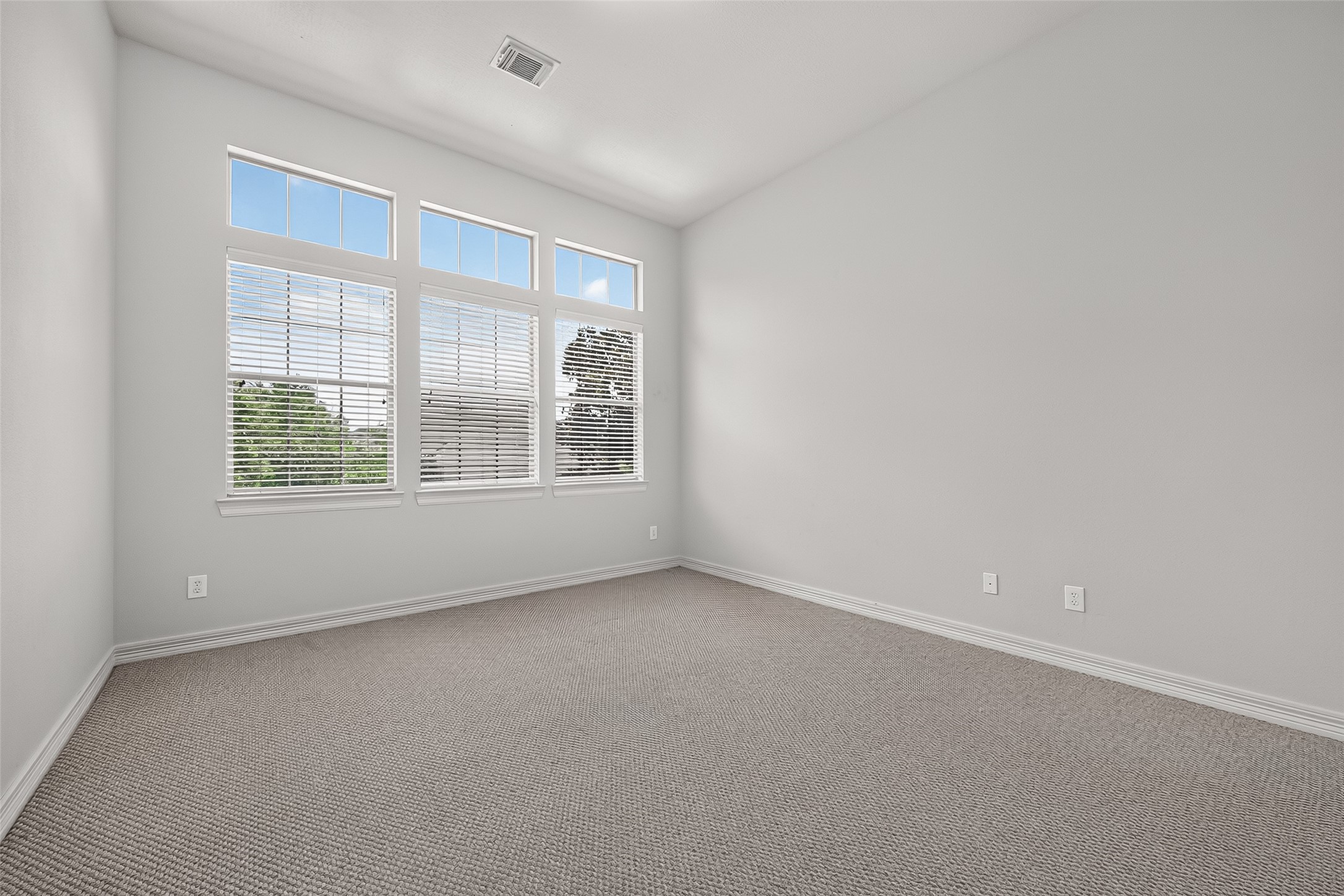 8602 Two Sisters Court Property Photo 29