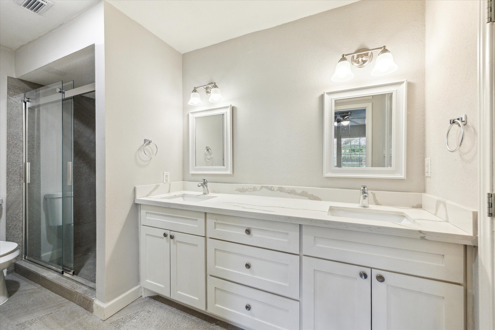 1107 Country Place Drive Property Photo 12