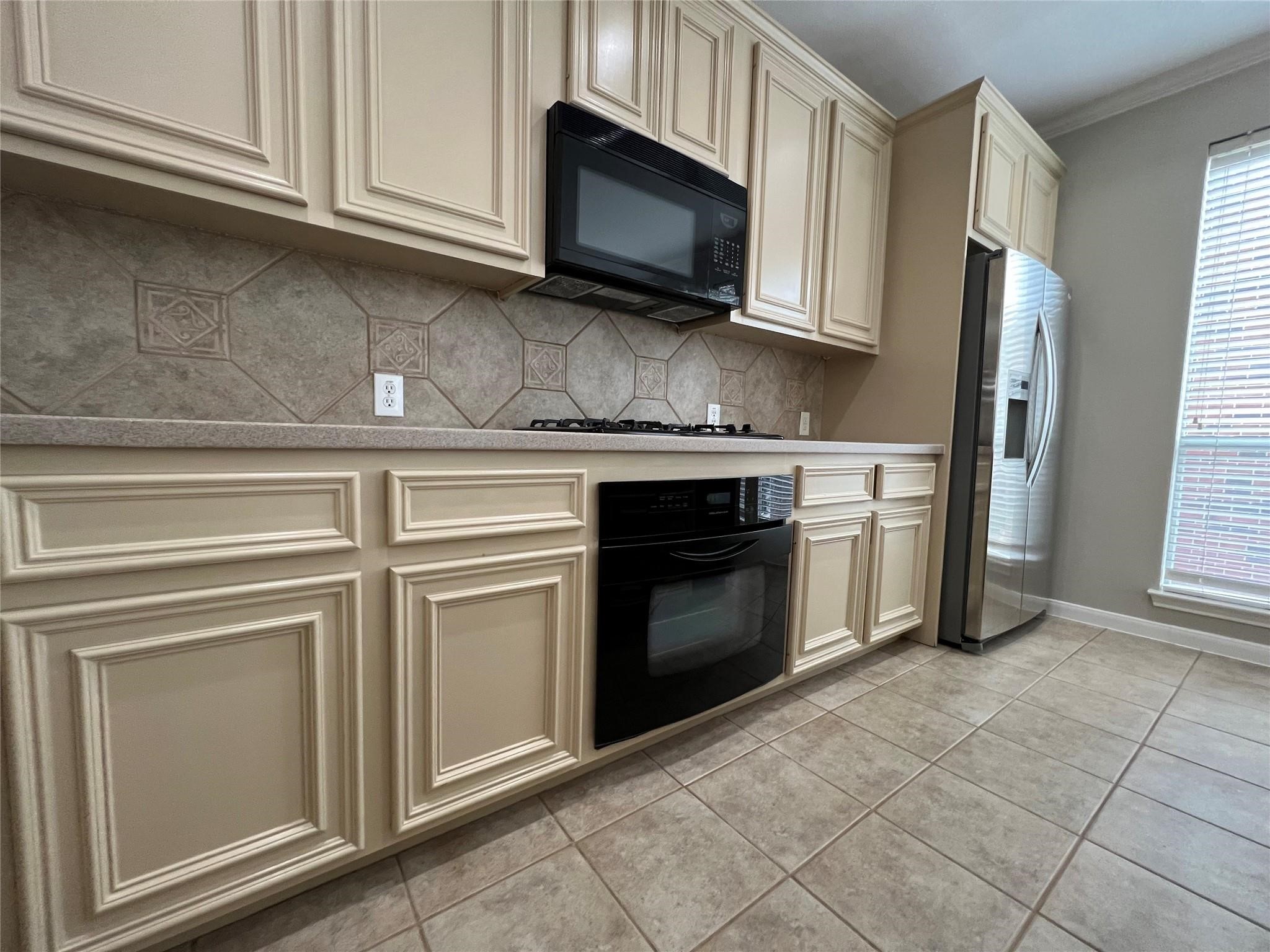 1323 Oneil Street Property Photo 9