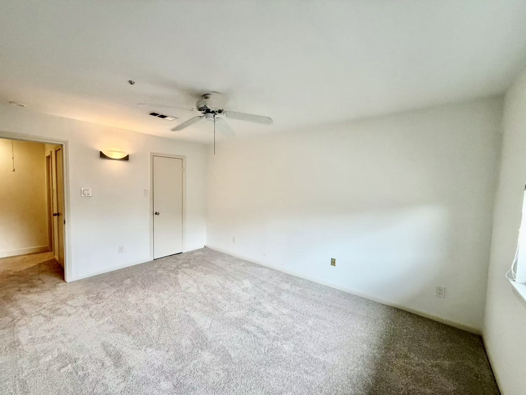 5878 Valley Forge Drive 149 Property Photo 23