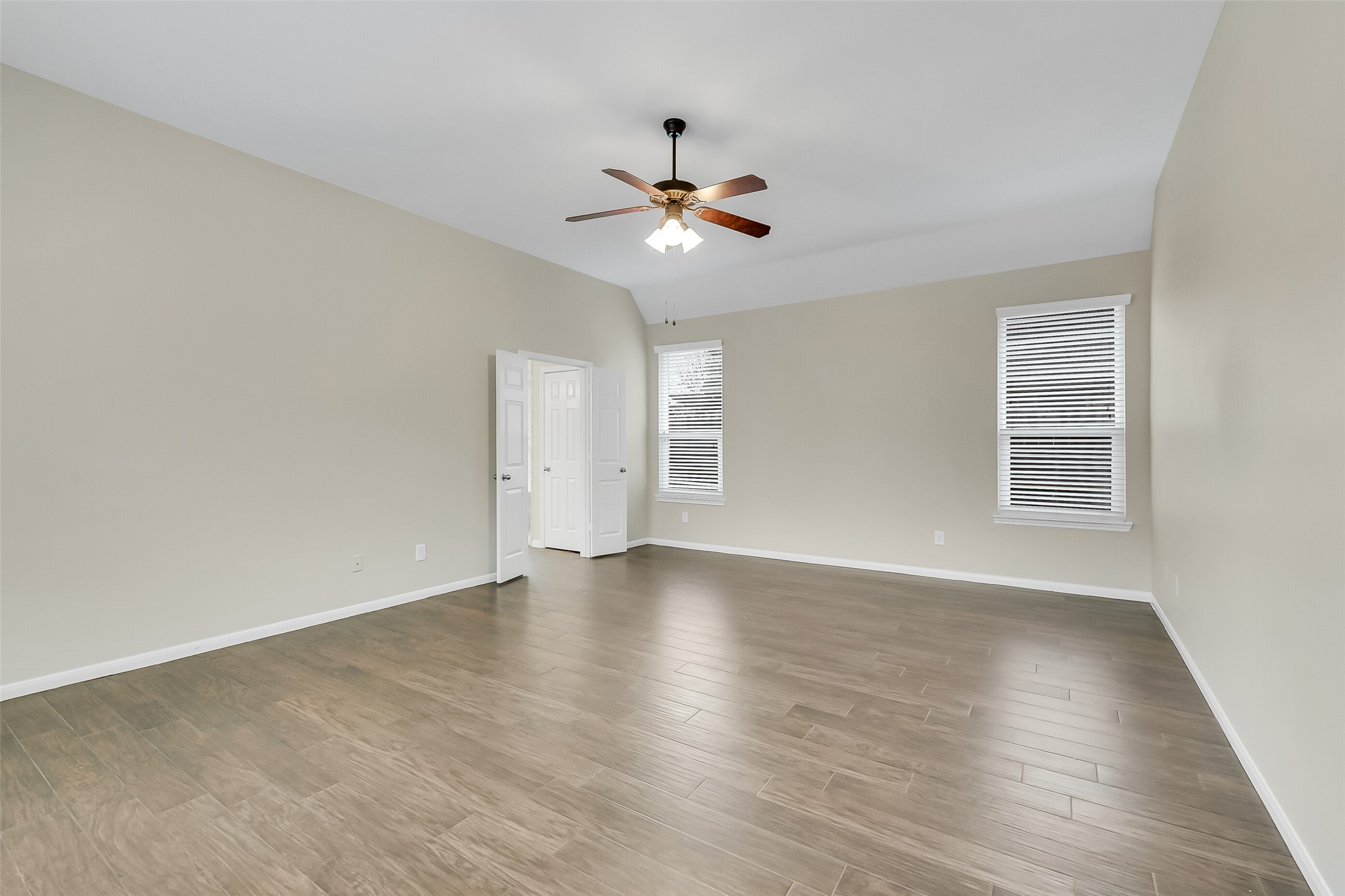 28507 Spiceberry Drive Property Photo 21