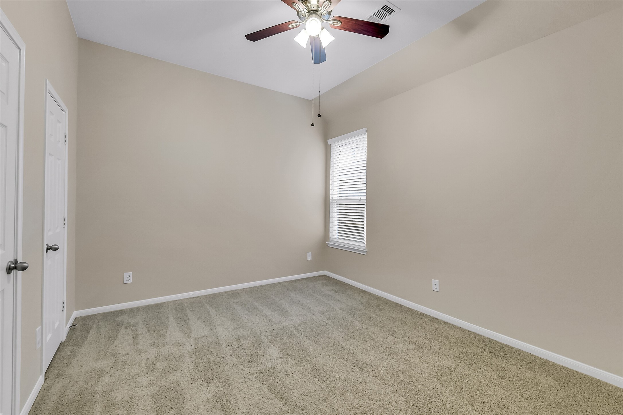 28507 Spiceberry Drive Property Photo 29