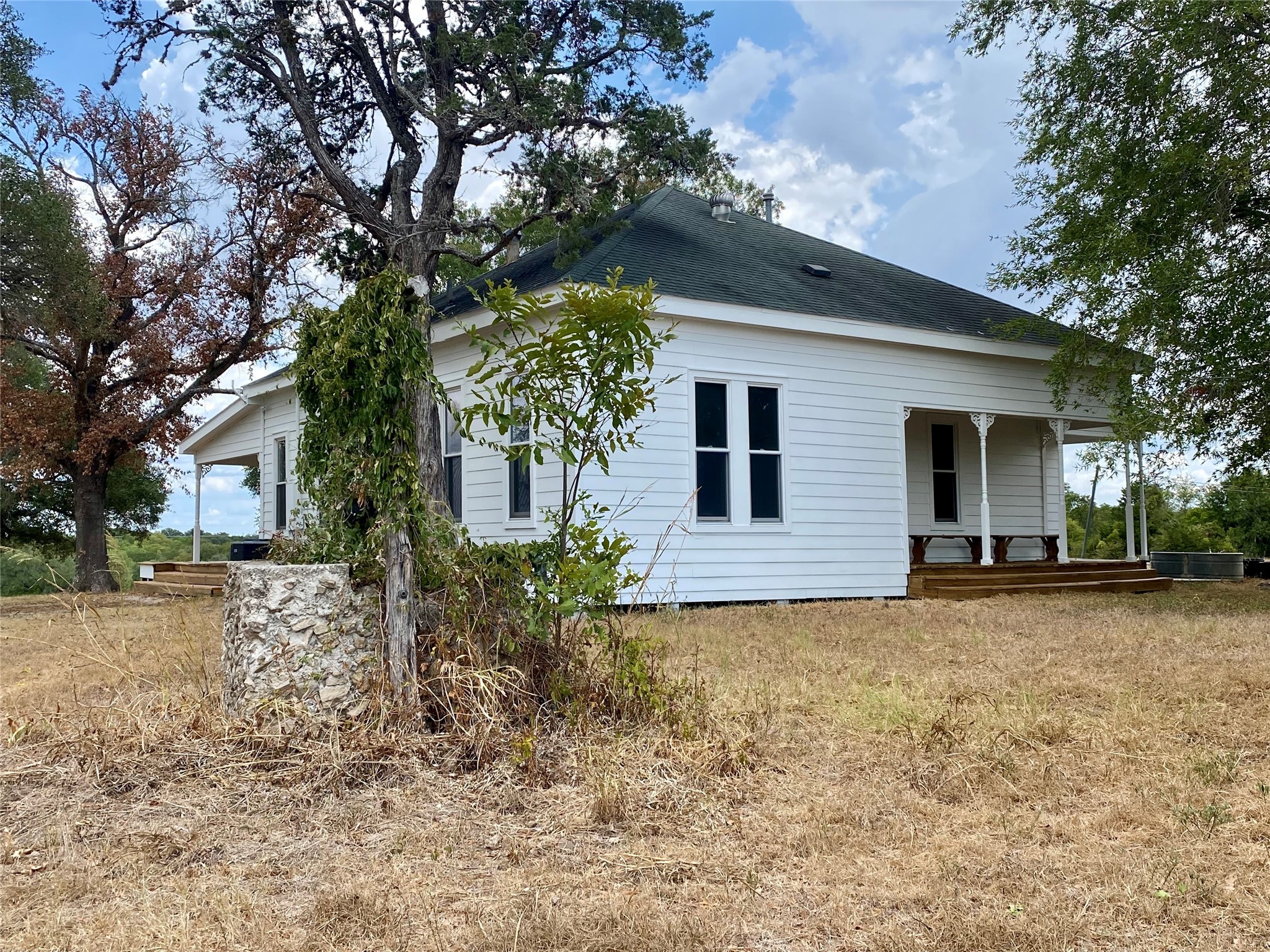 400 Christmas Road Property Photo 7