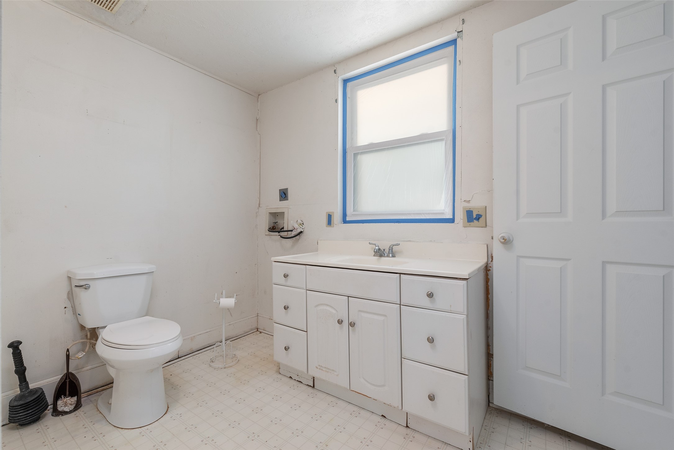 400 Christmas Road Property Photo 24